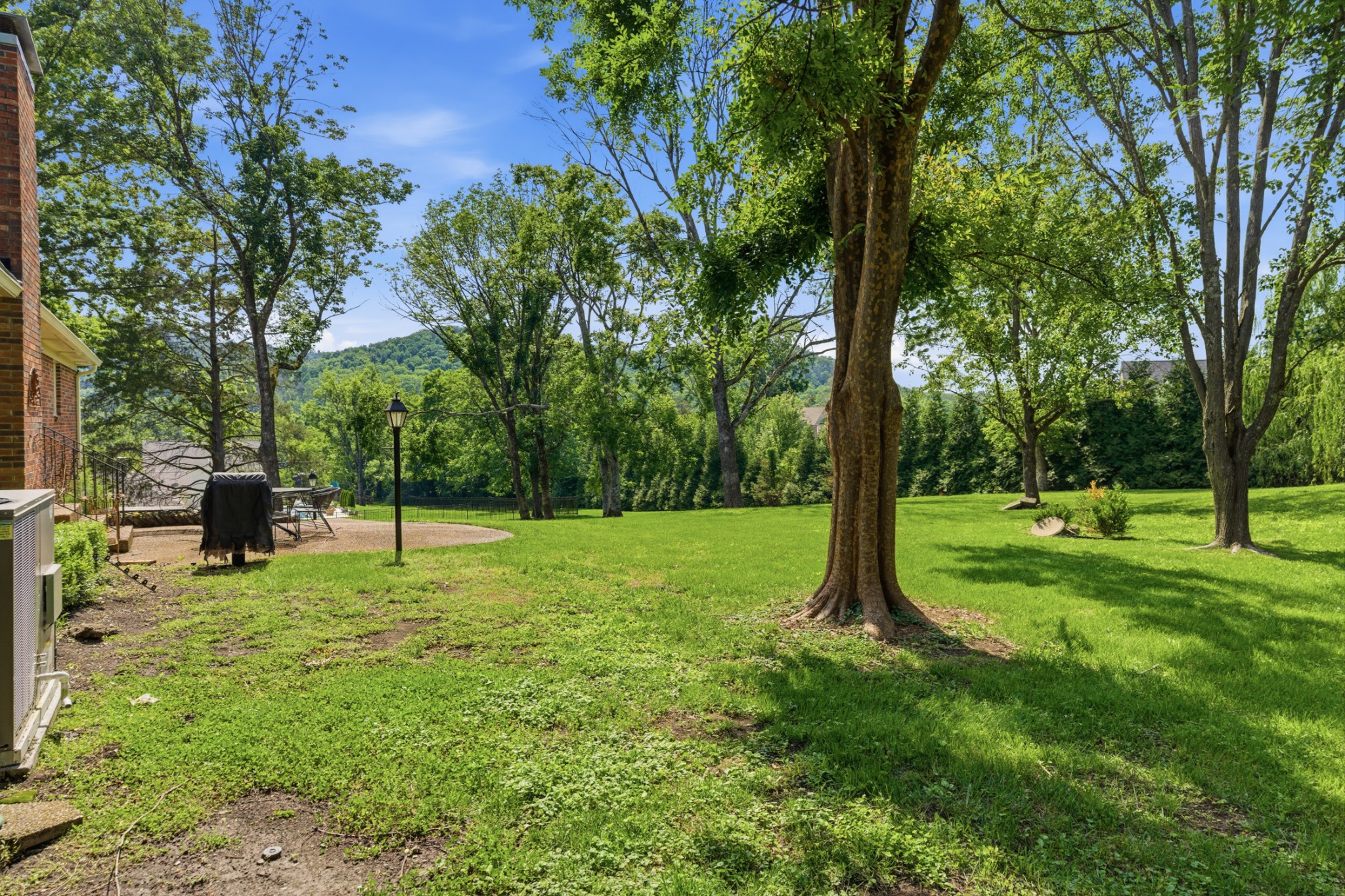 631 Forest Park Dr