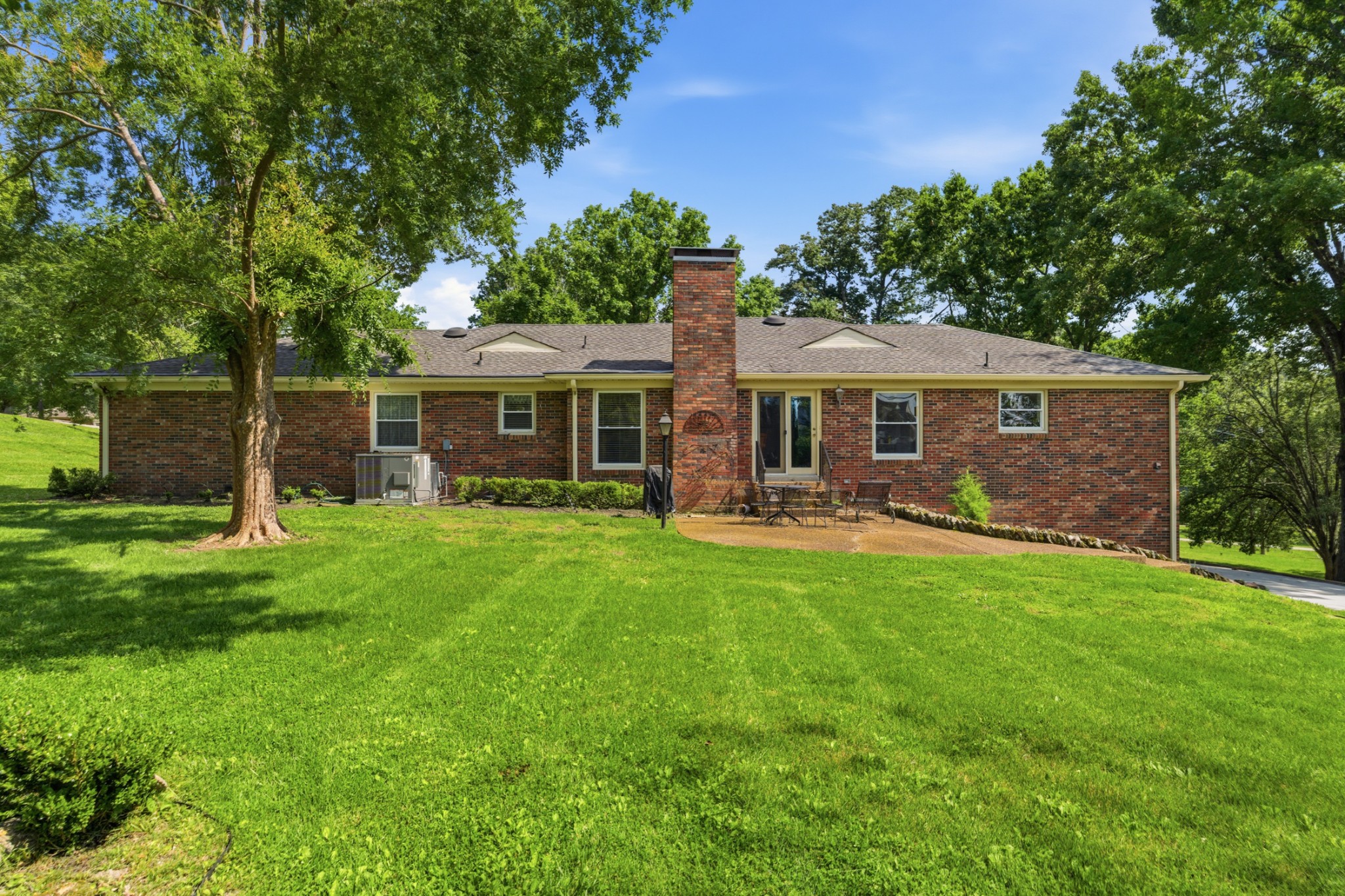 631 Forest Park Dr