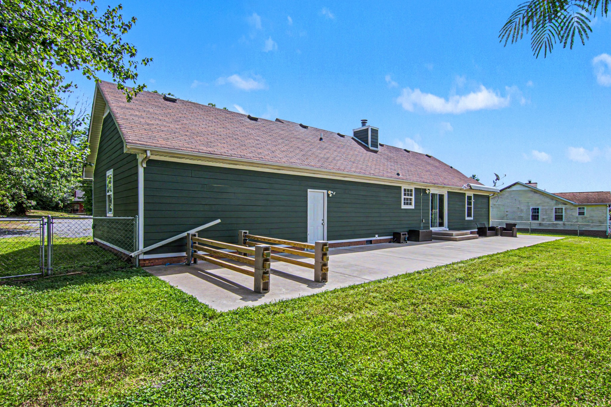 2723 Highway 12, N