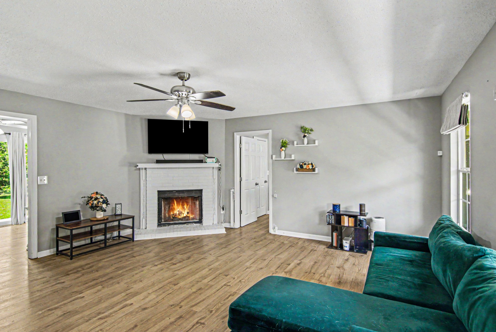 2723 Highway 12, N