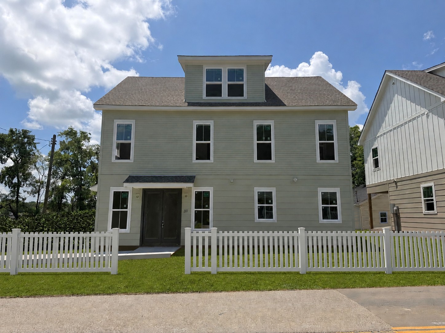 311 Whitsett Rd