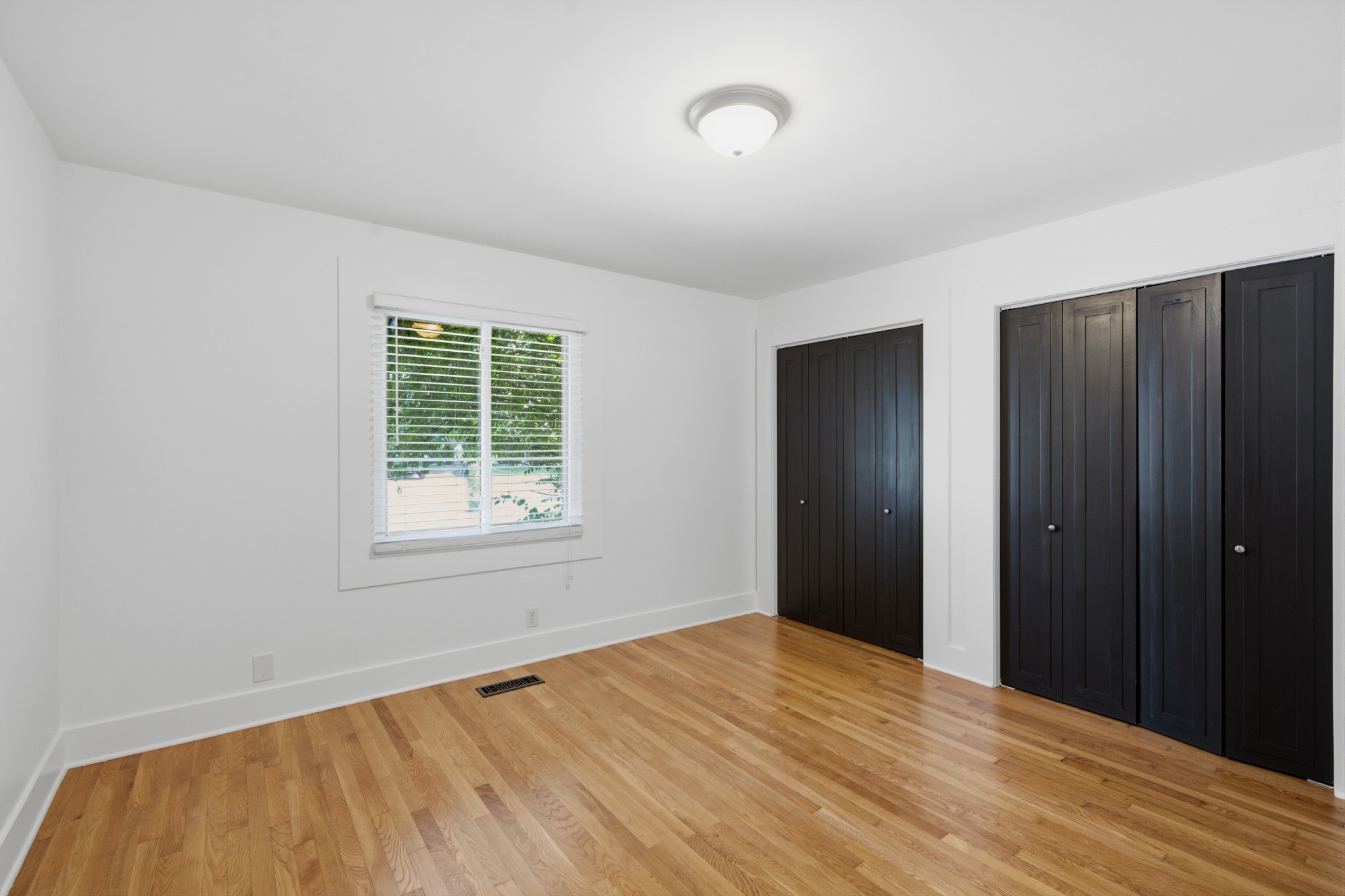 815 Williamsburg West Dr