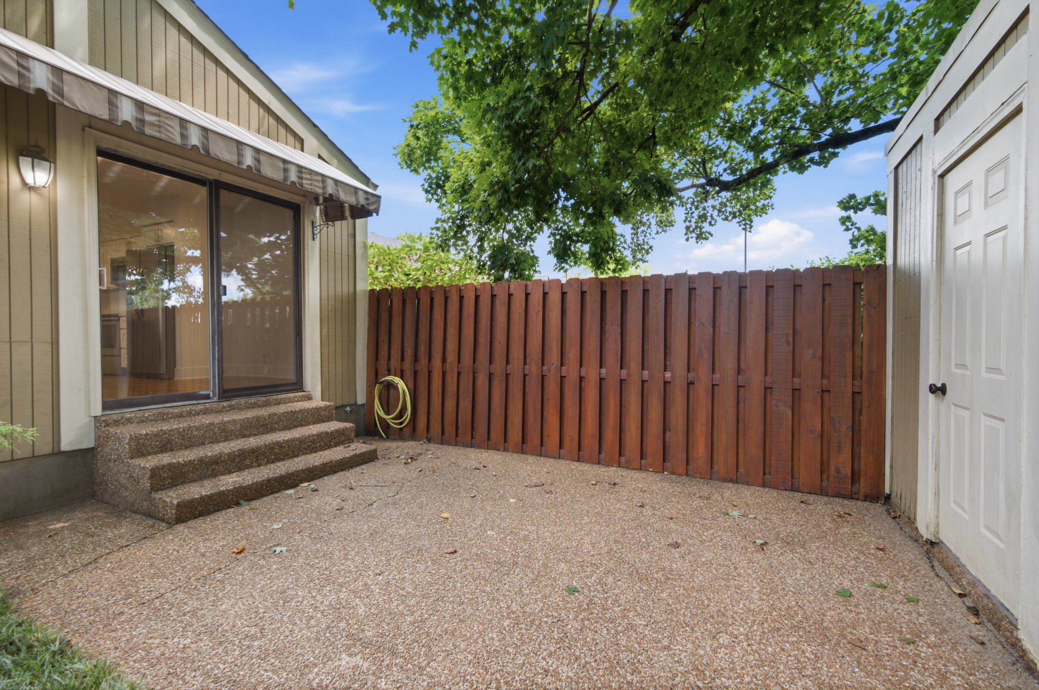 815 Williamsburg West Dr