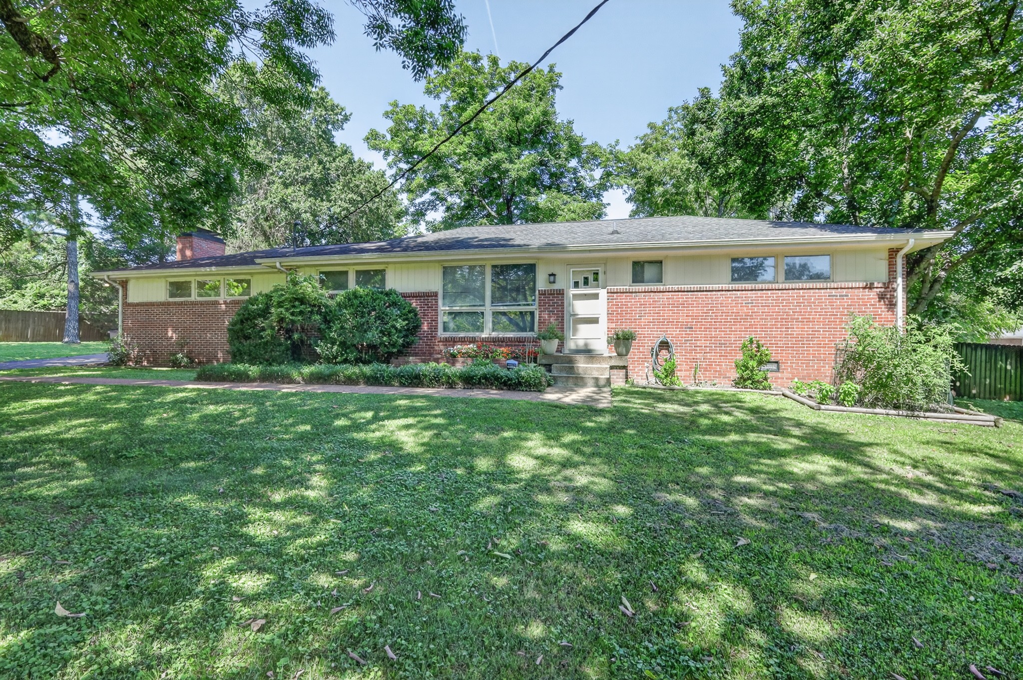 1213 Shiloh Dr