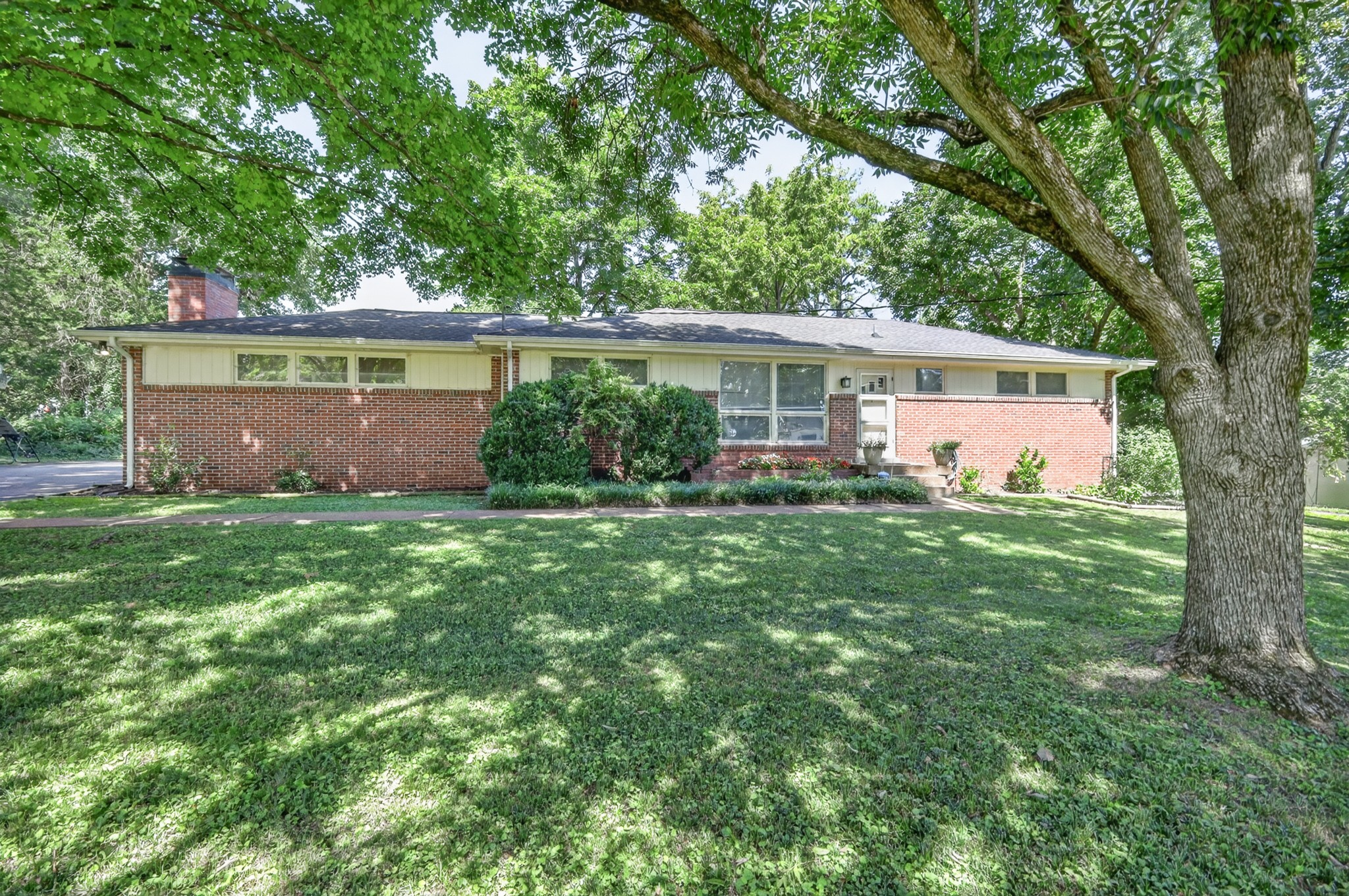 1213 Shiloh Dr