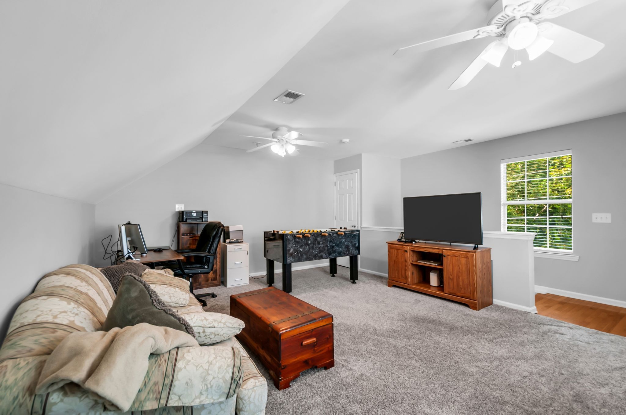 7945 Boone Trce