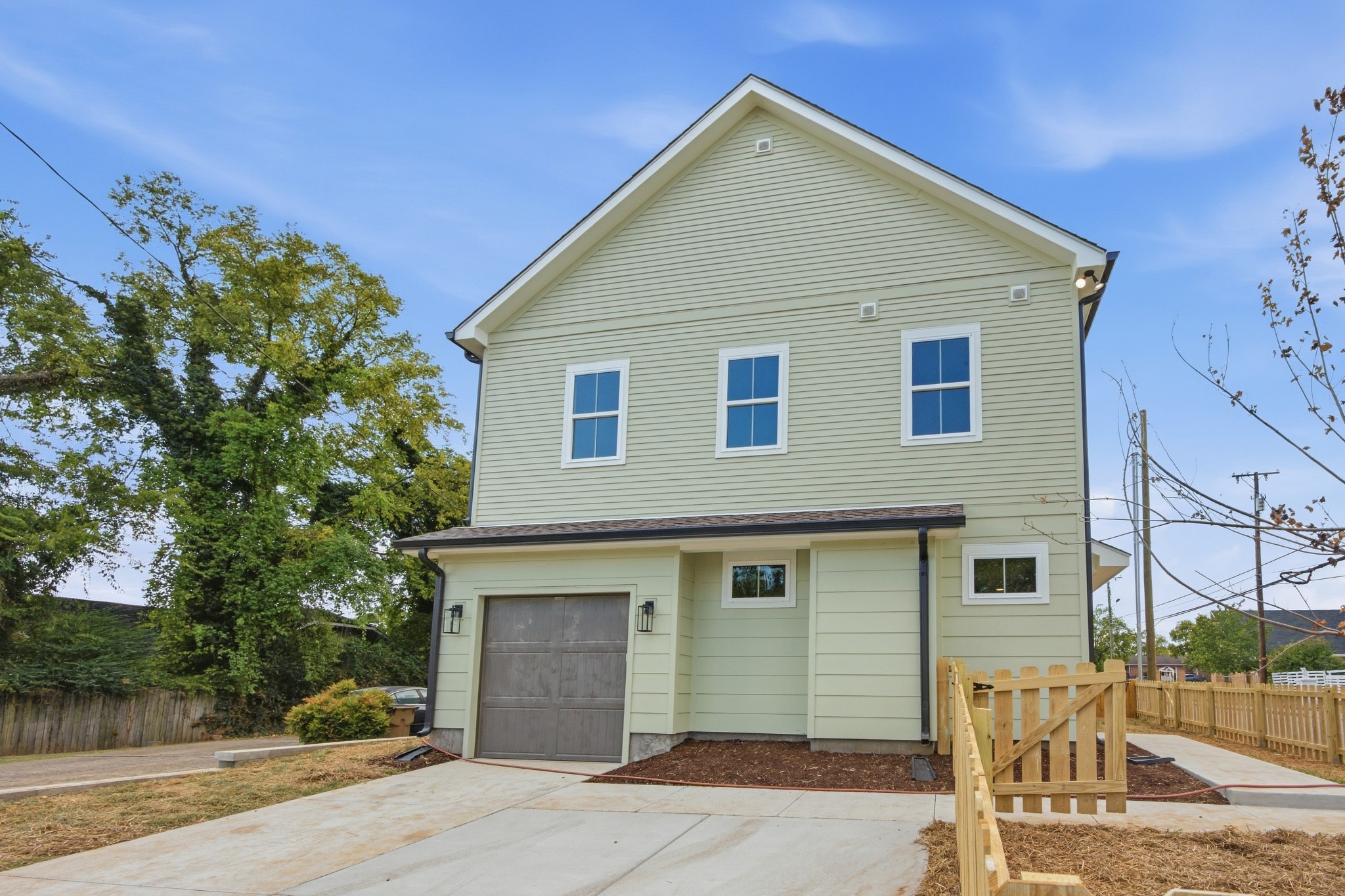 311 Whitsett Rd