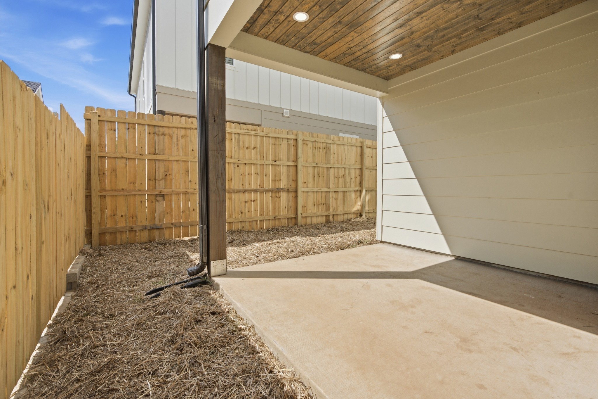 311 Whitsett Rd