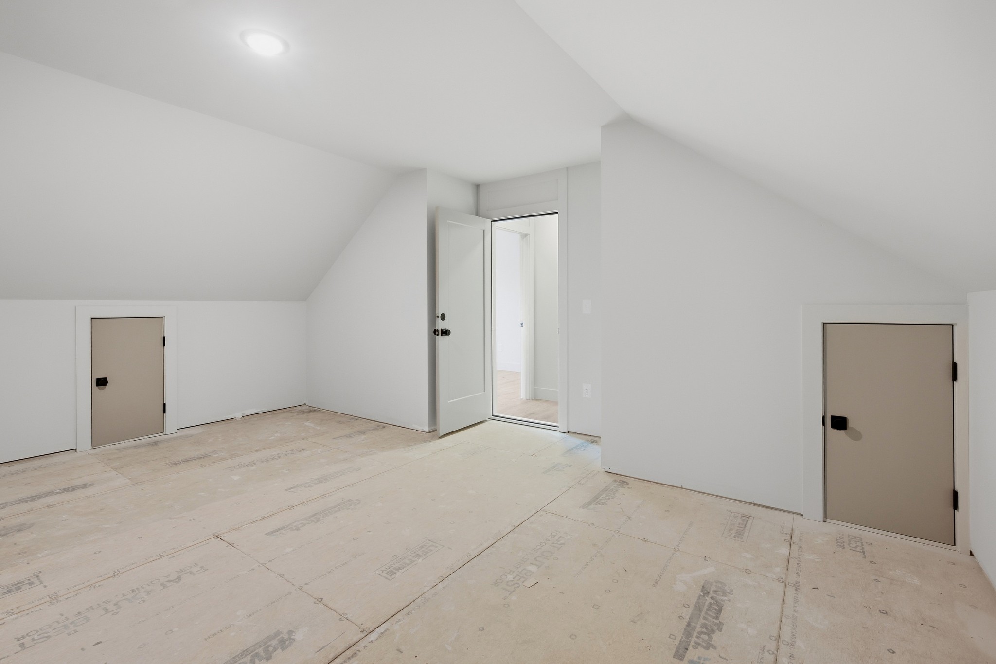 311 Whitsett Rd