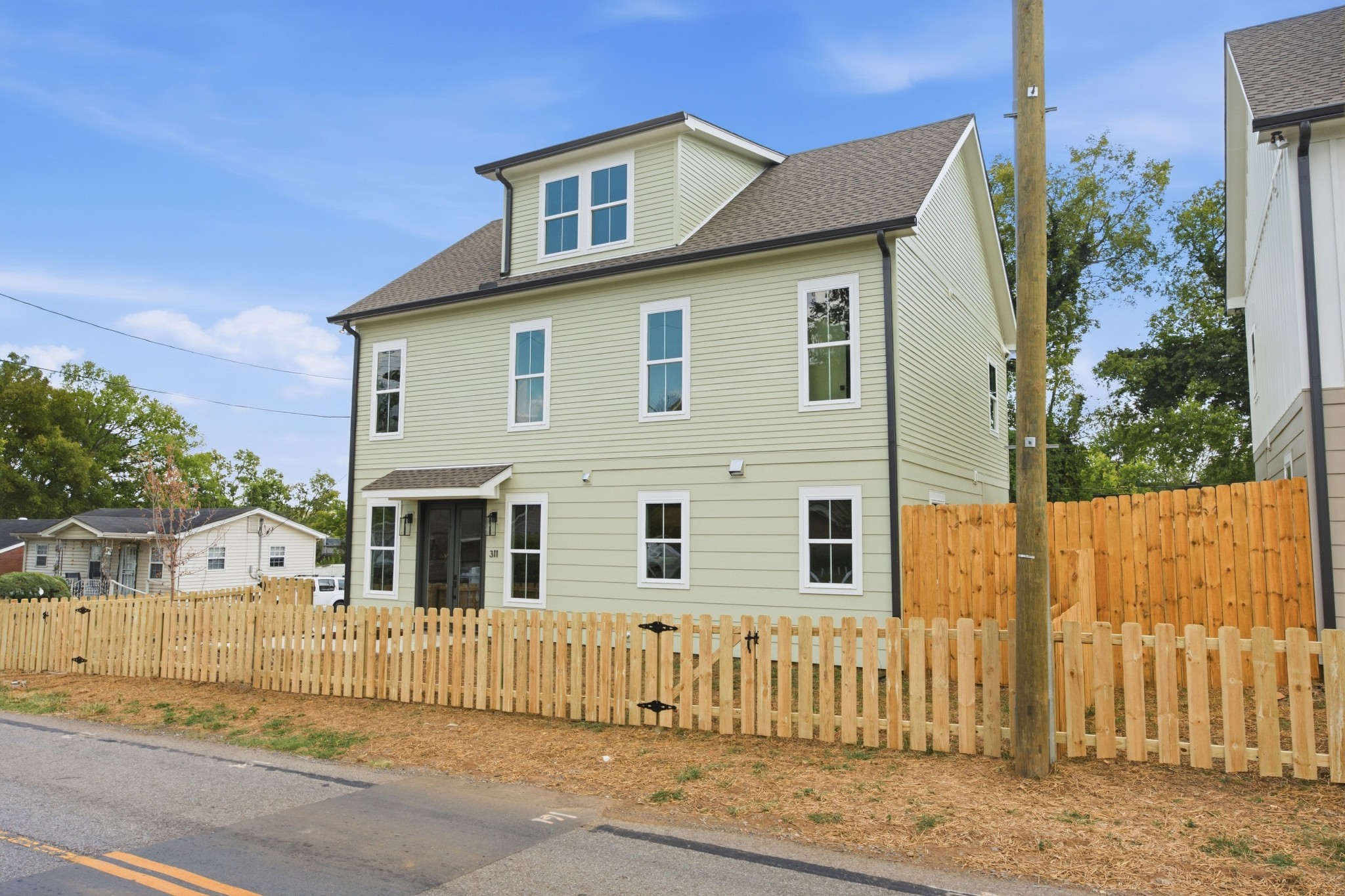 311 Whitsett Rd