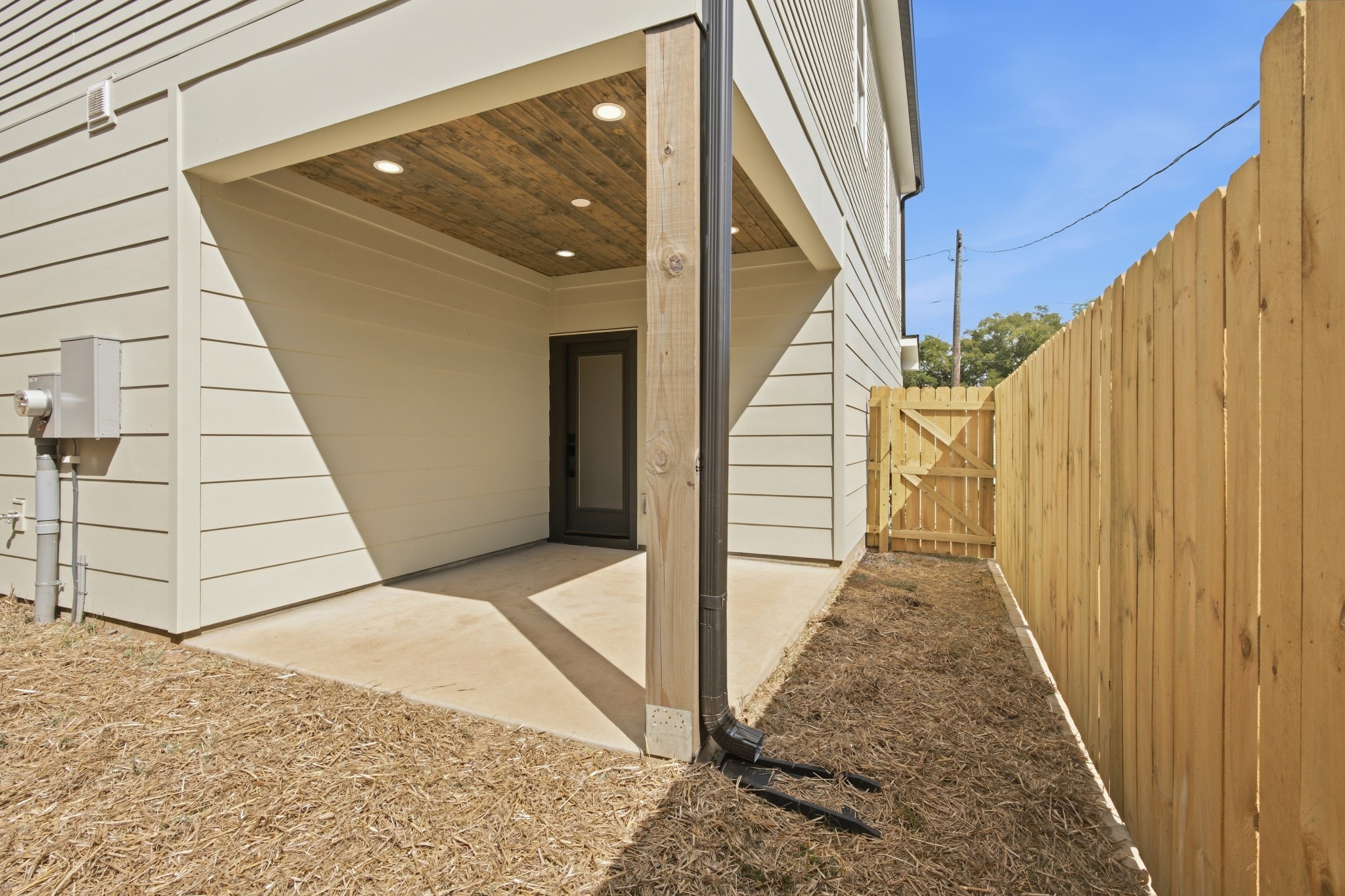 311 Whitsett Rd