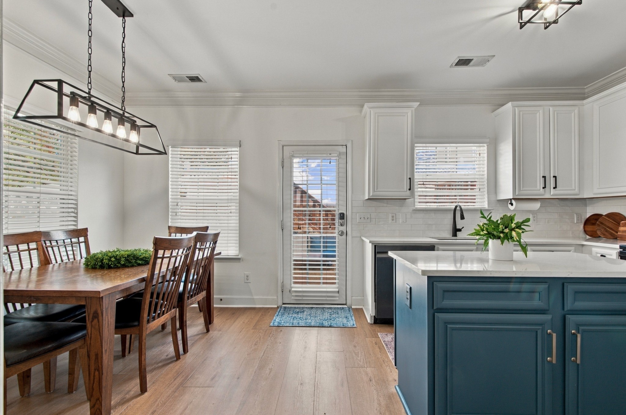 5446 Edmondson Pike
