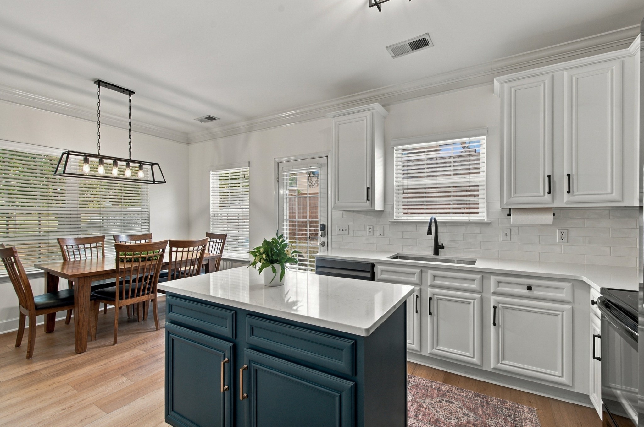 5446 Edmondson Pike