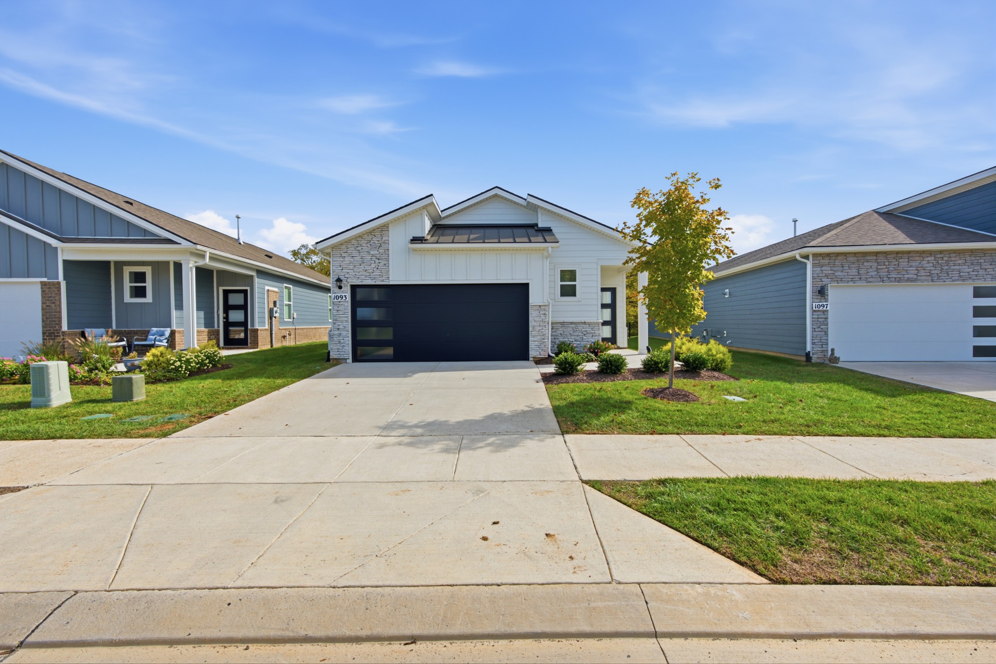 1093 Stoney Brook Pvt Bnd