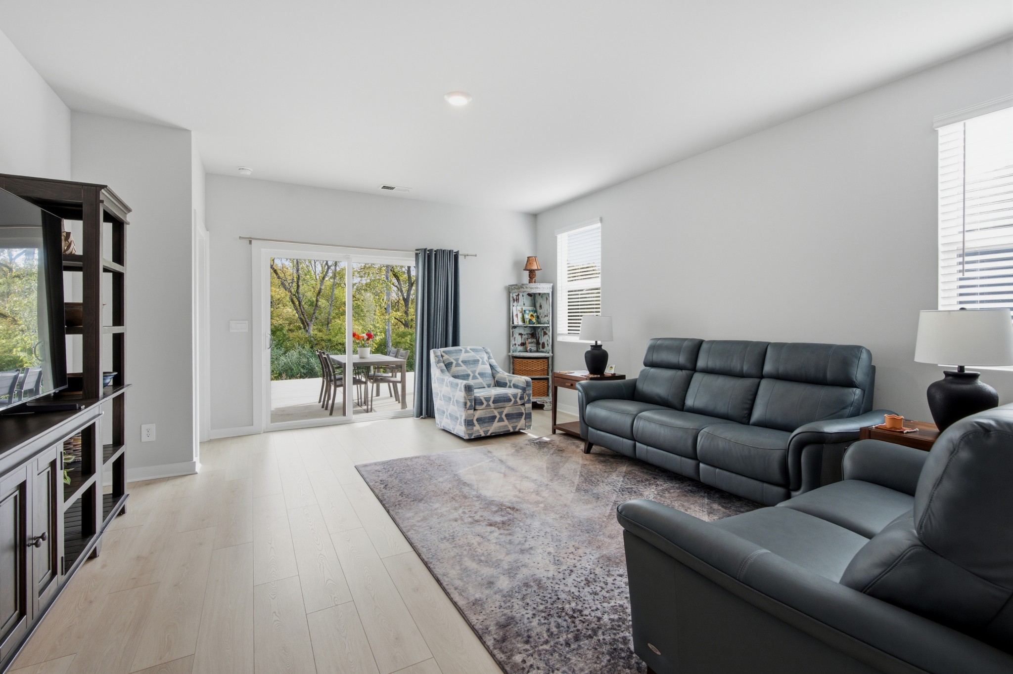 1093 Stoney Brook Pvt Bnd