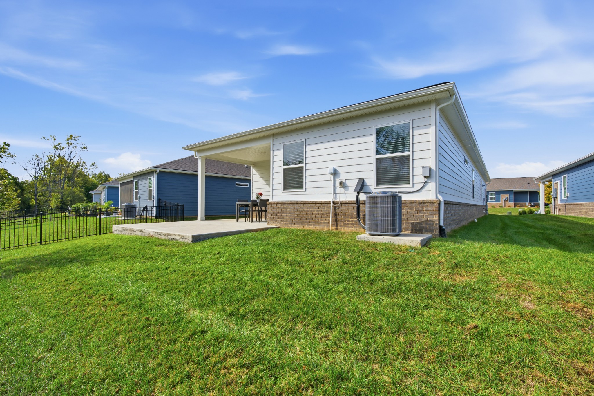 1093 Stoney Brook Pvt Bnd
