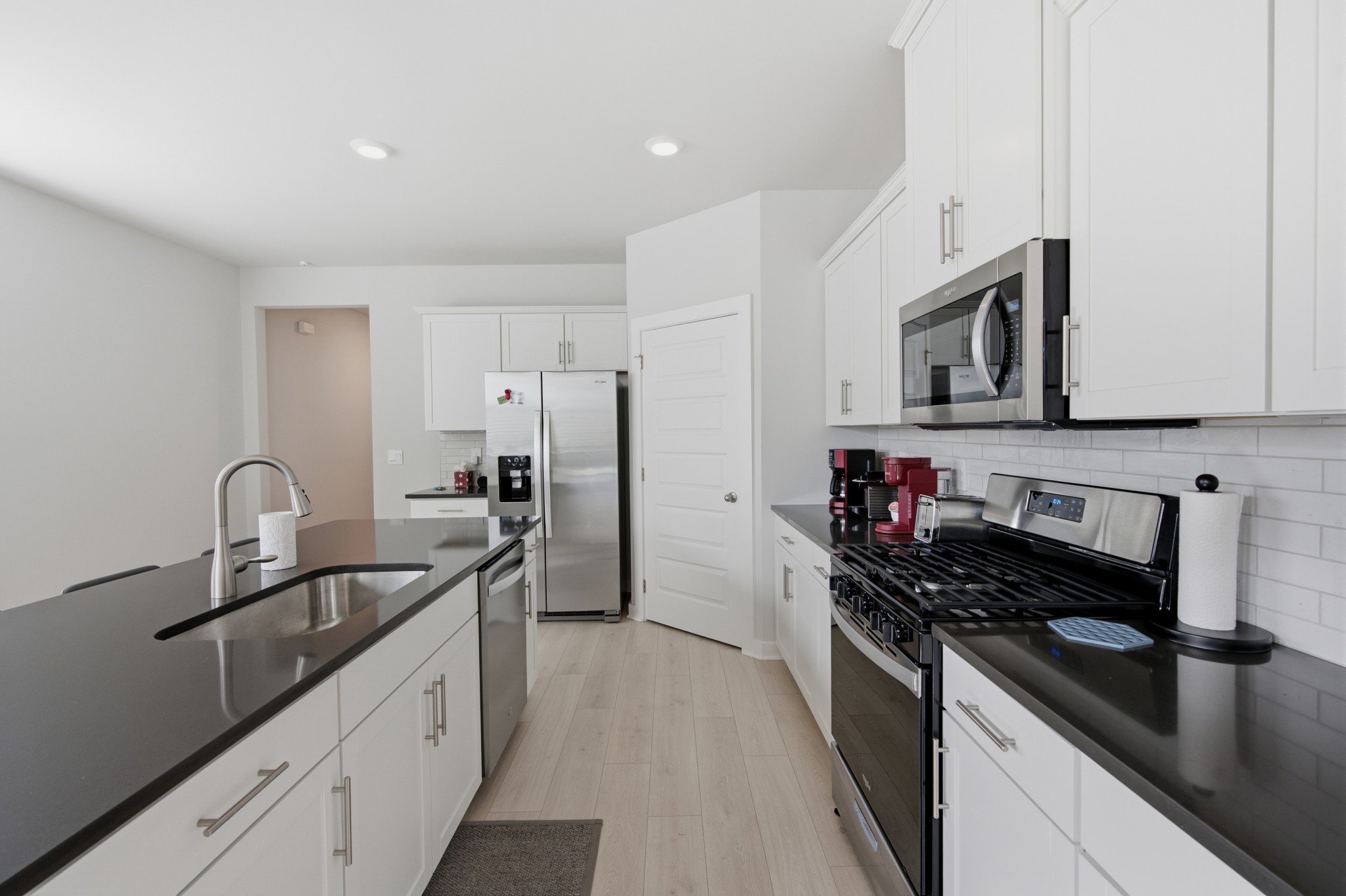 1093 Stoney Brook Pvt Bnd
