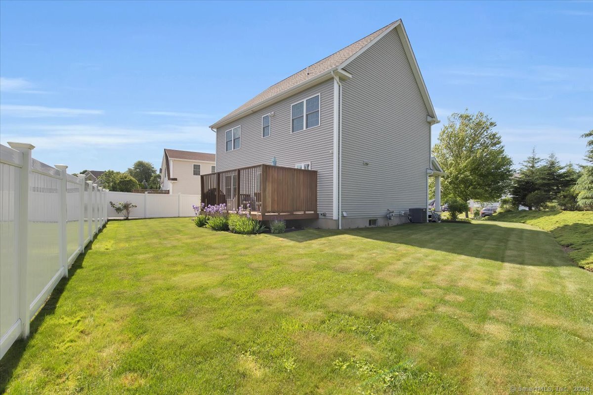 1 Fieldstone Lane