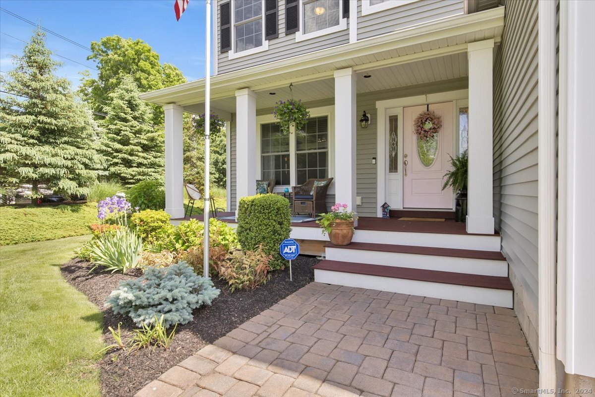 1 Fieldstone Lane