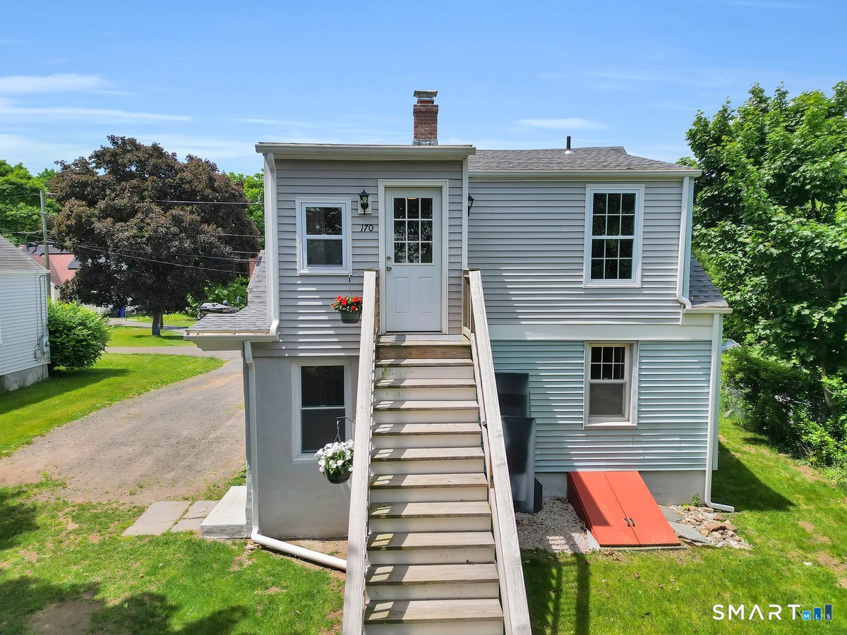168 Hendley Street