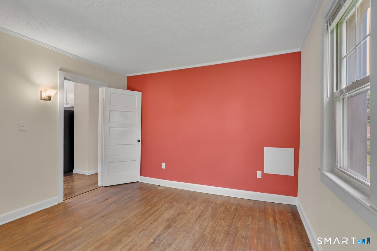 168 Hendley Street