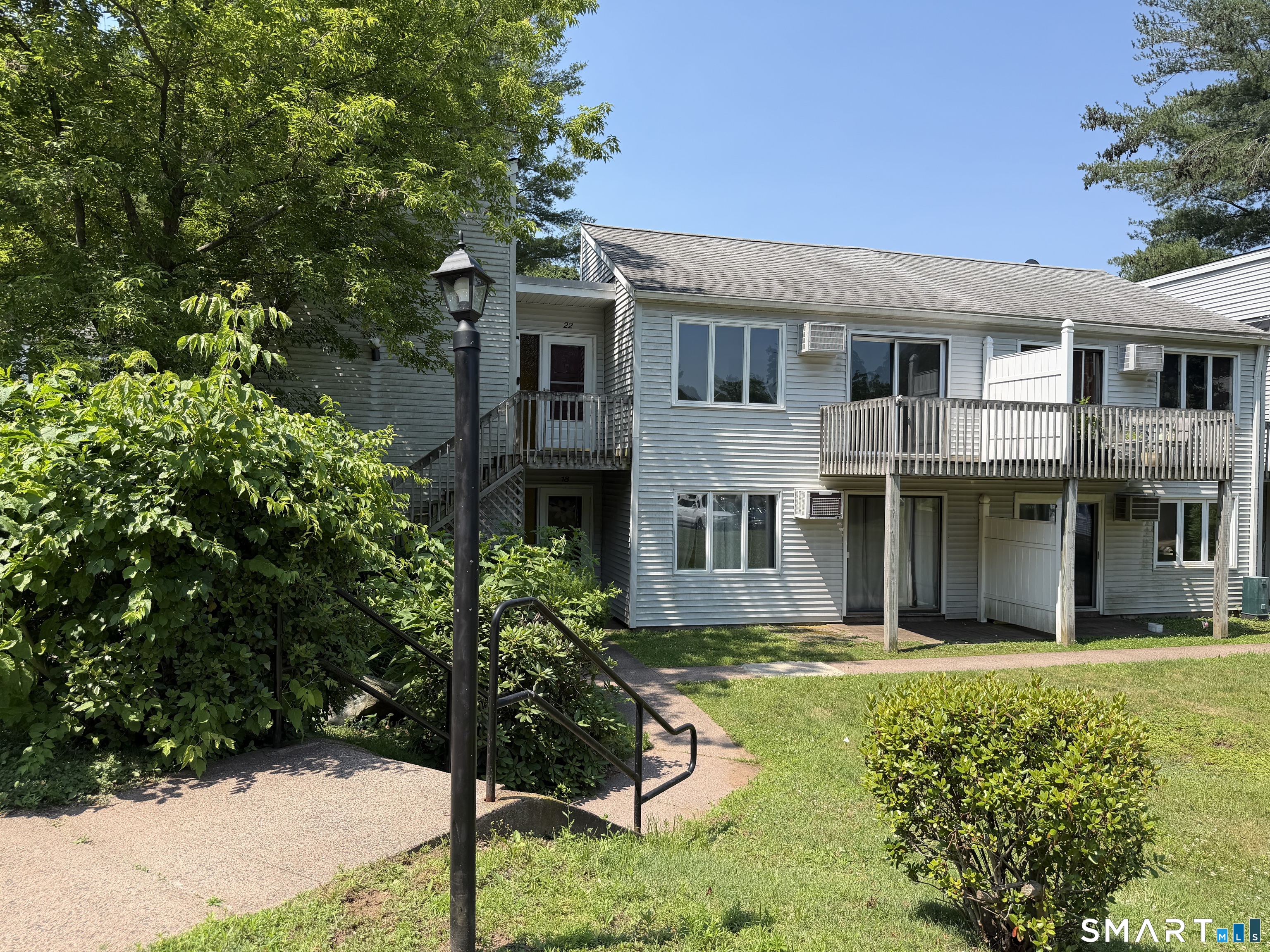 85 Old Town Road Unit: 22