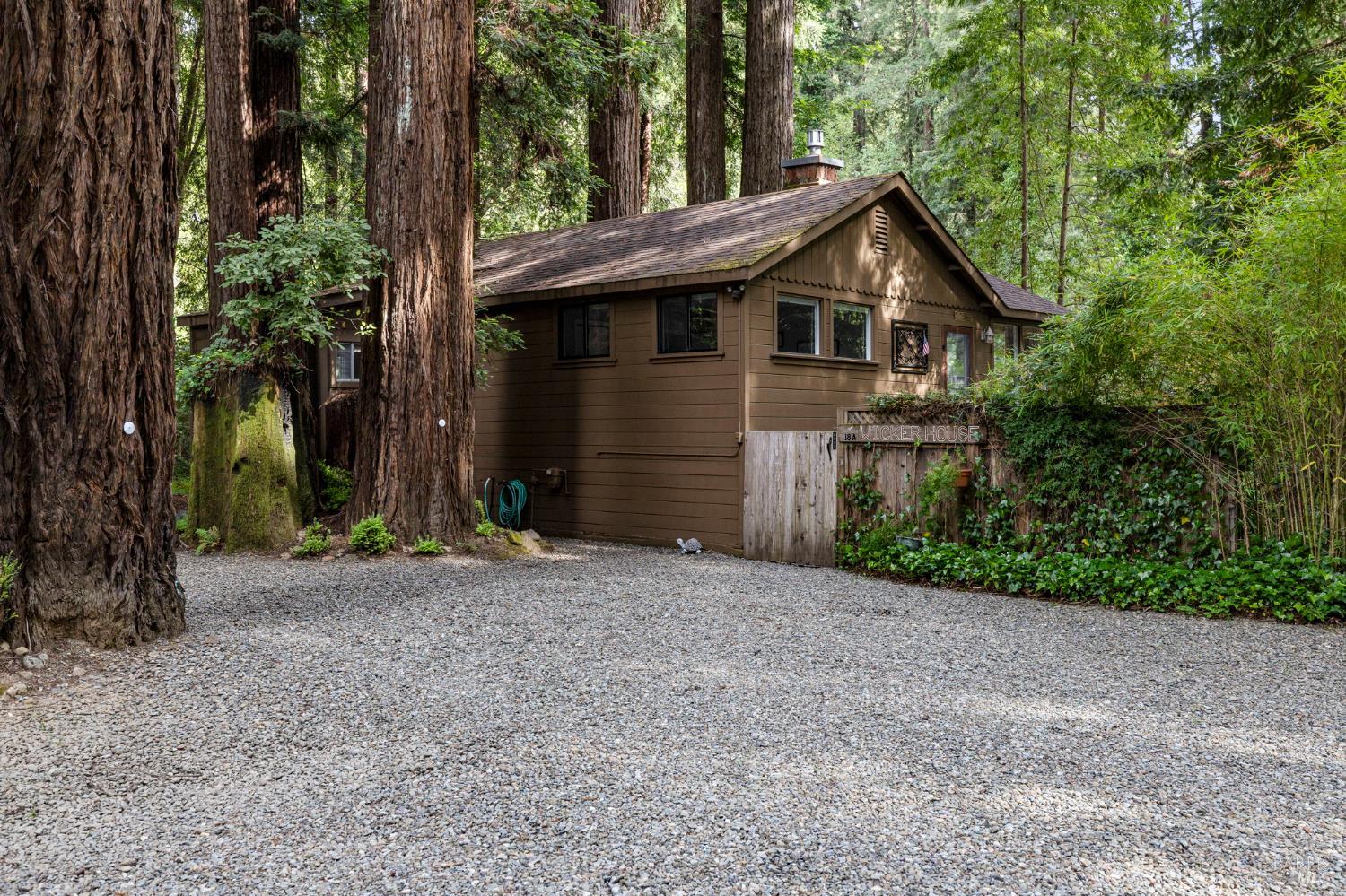 18 Wildwood Lane