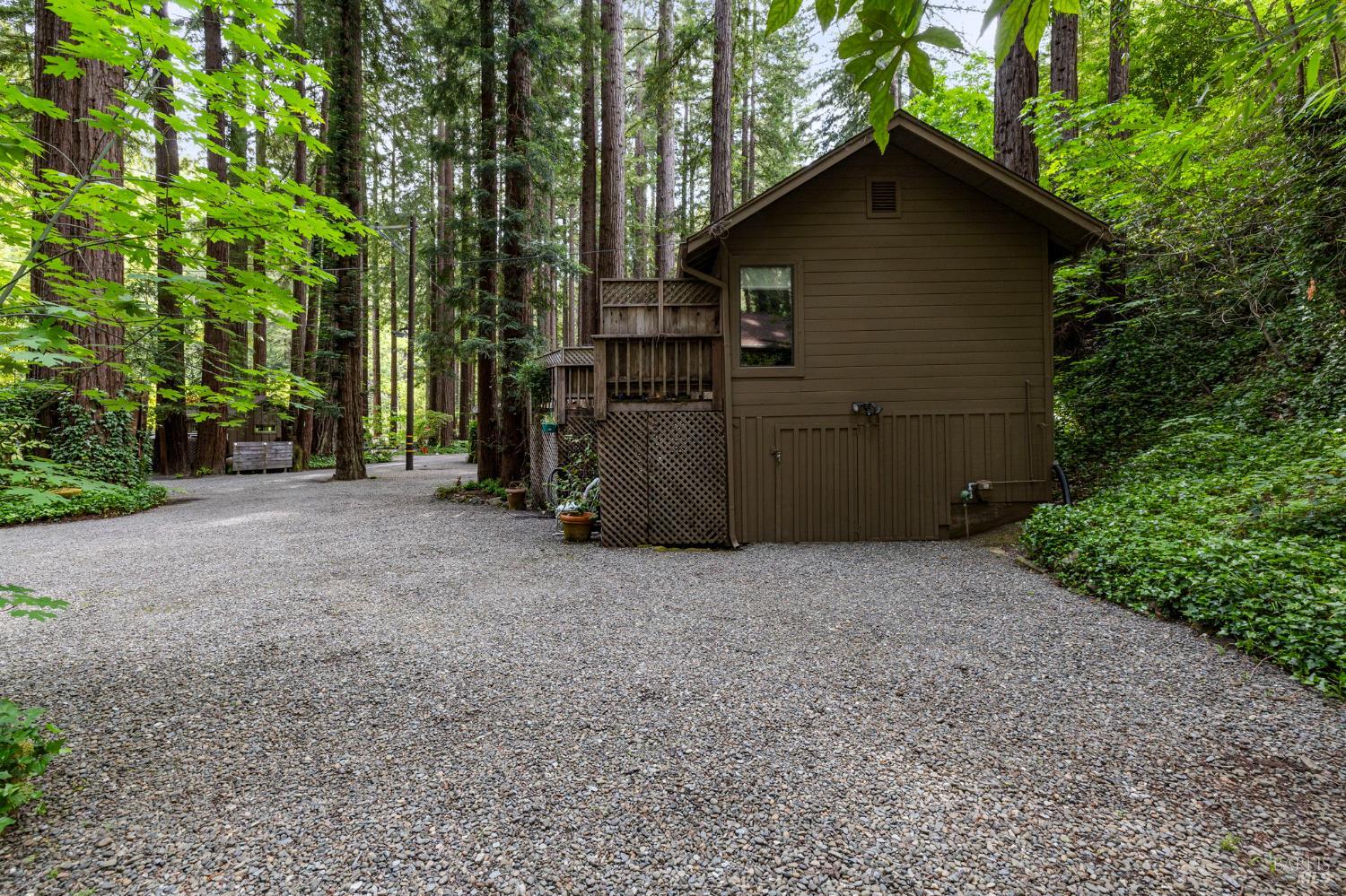 18 Wildwood Lane