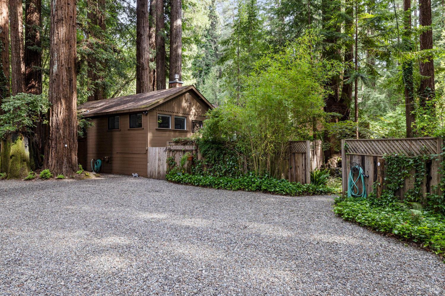 18 Wildwood Lane