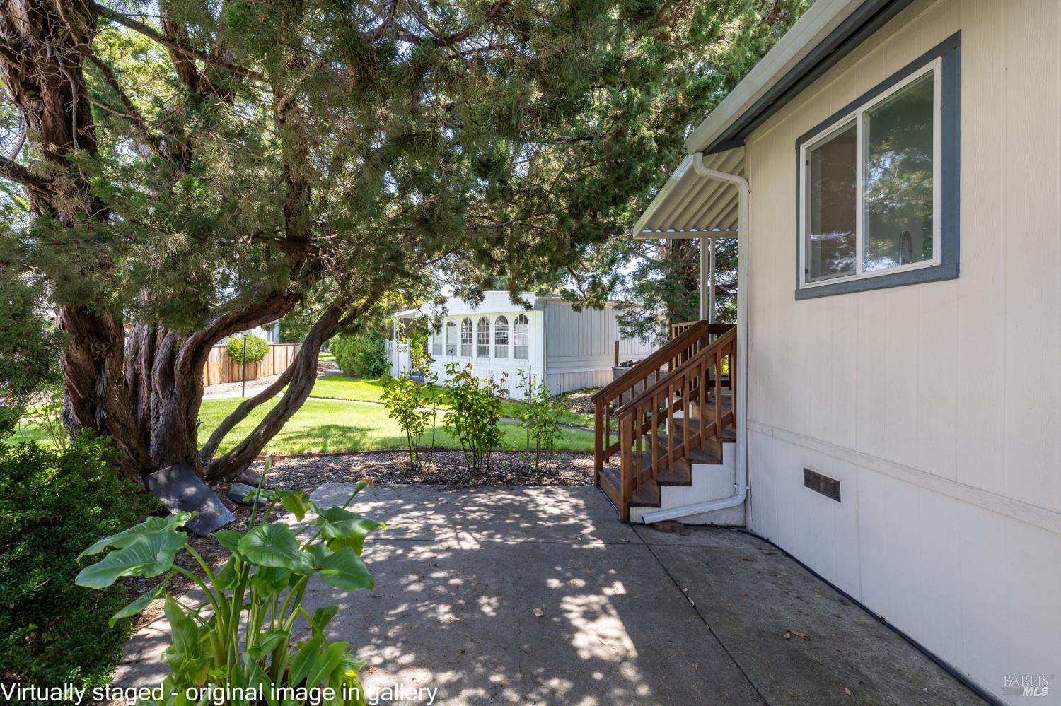 64 Acacia Court