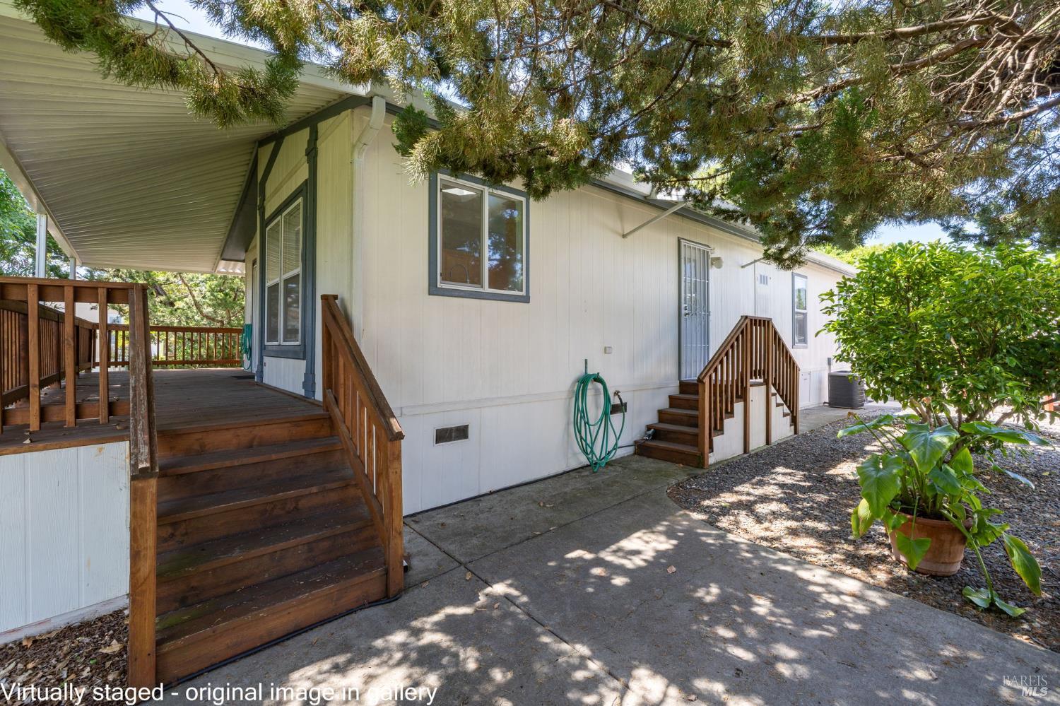 64 Acacia Court