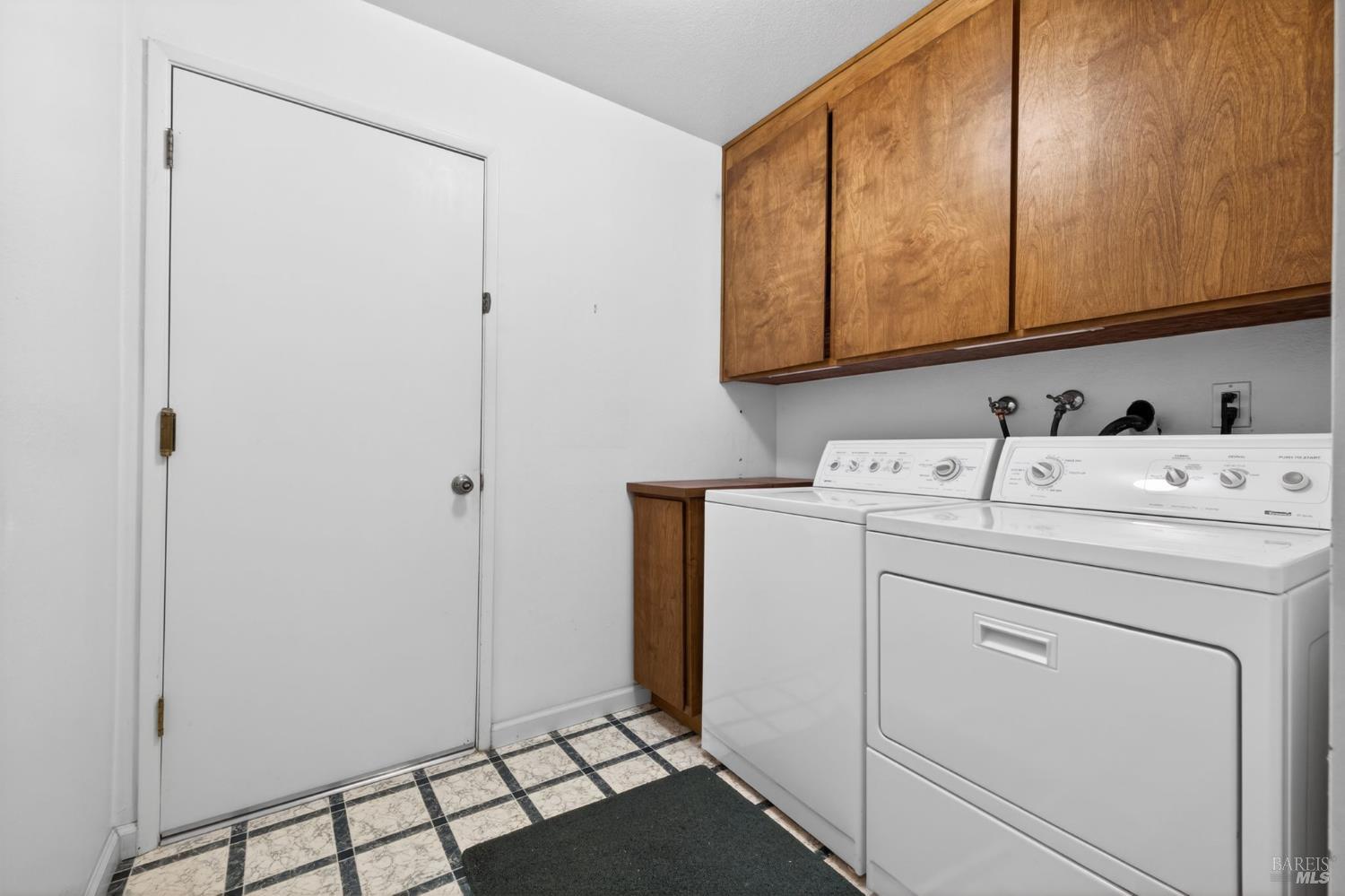 5779 Dexter Circle