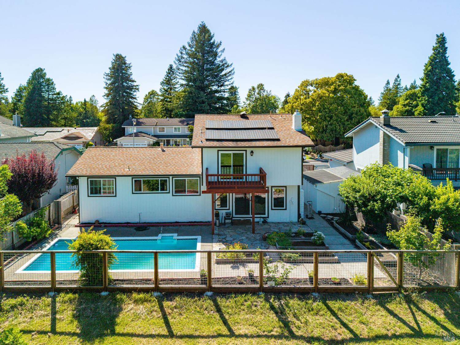4480 Fairway Drive