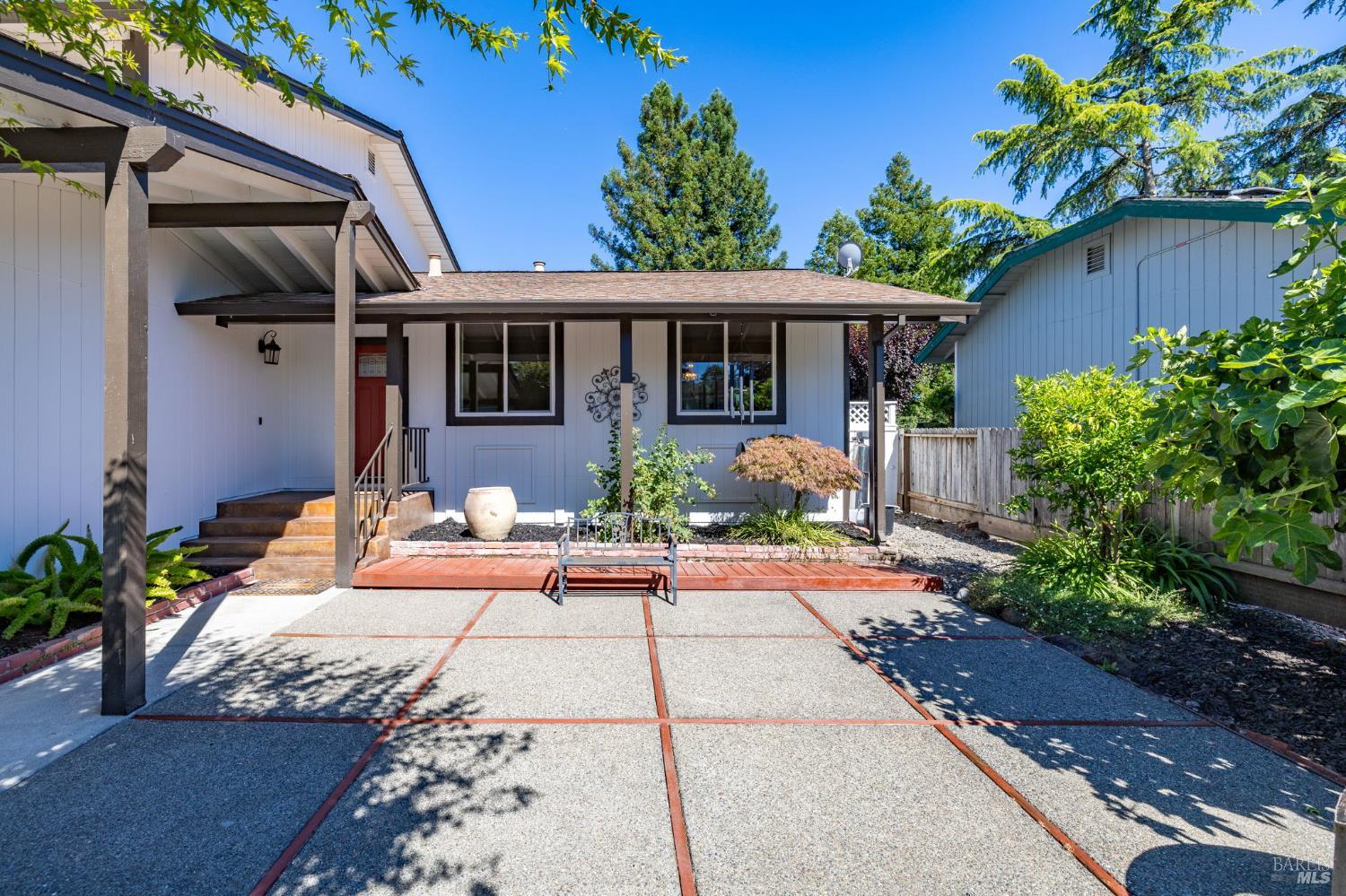 4480 Fairway Drive