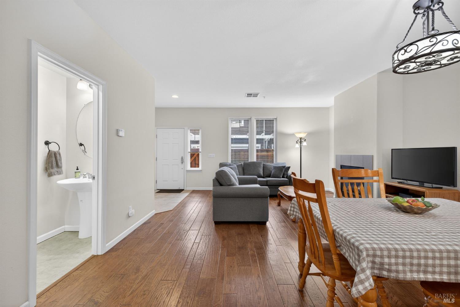 7942 Scriver Court