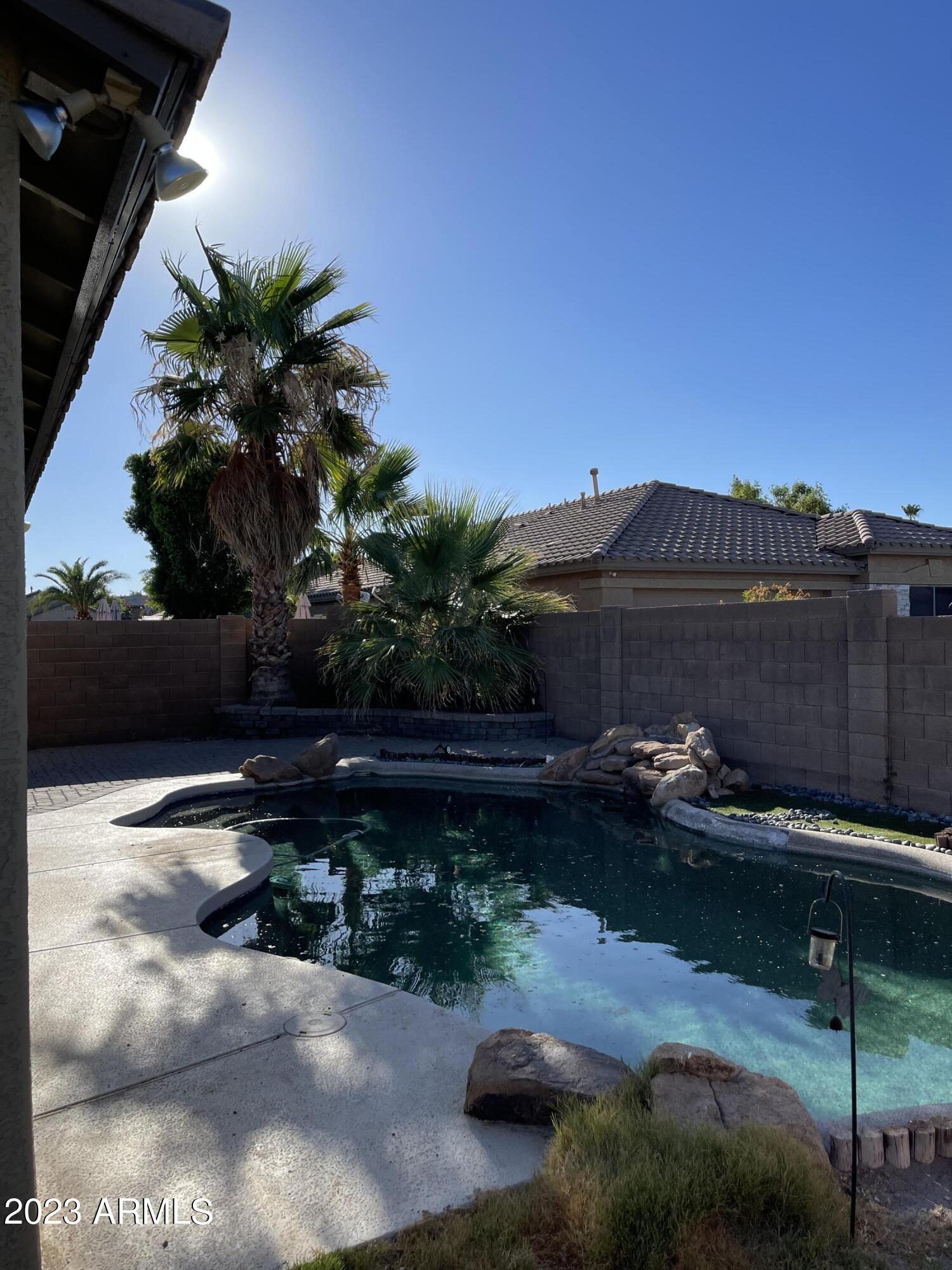 16230 W POST Drive