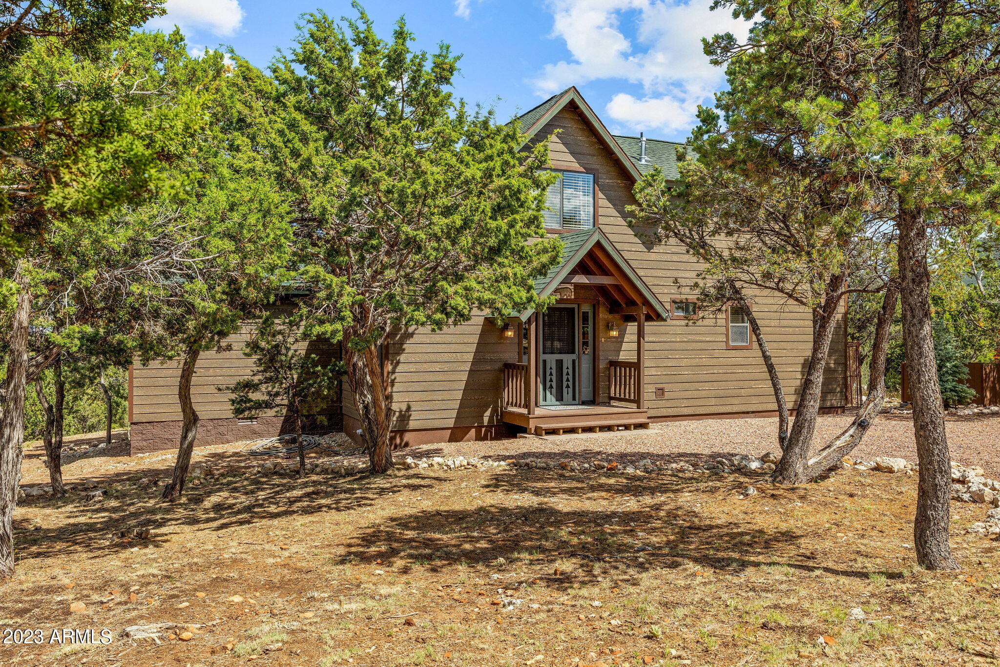 1557 GREEN HAVEN Circle