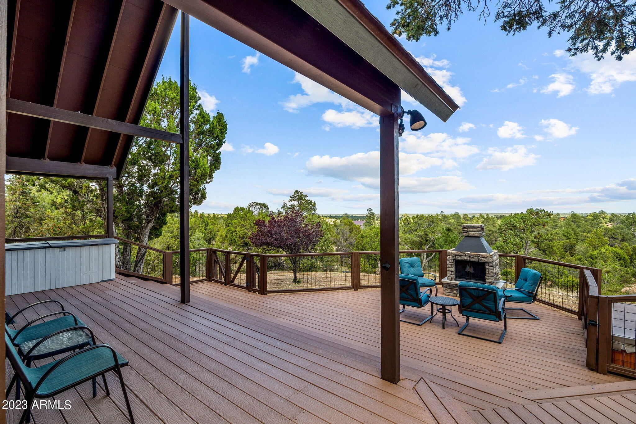 1557 GREEN HAVEN Circle