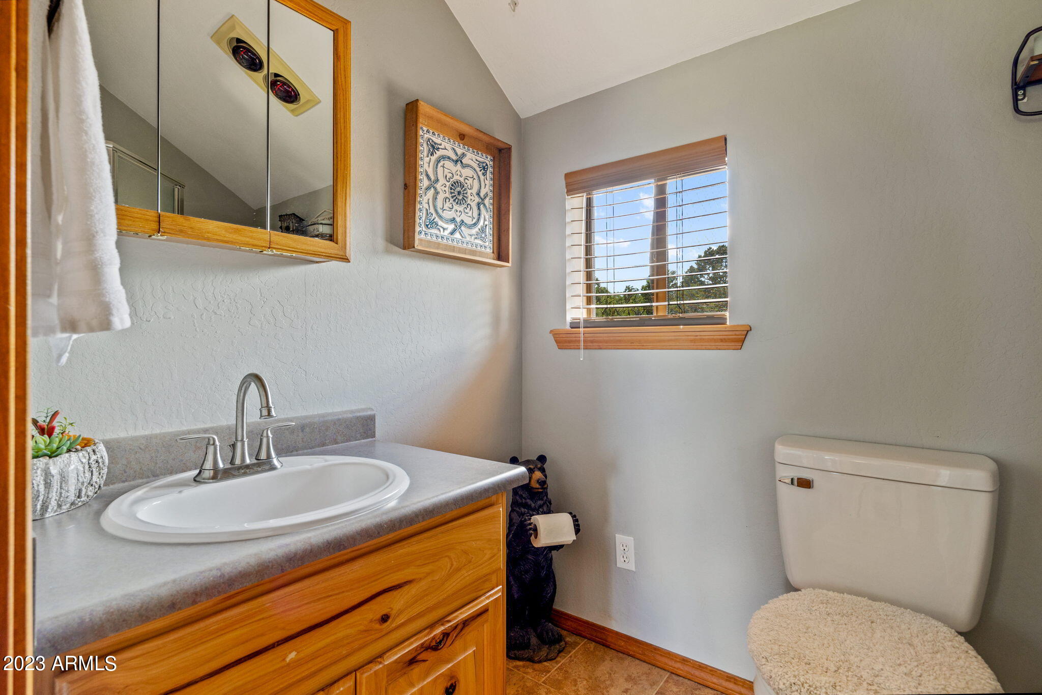 1557 GREEN HAVEN Circle