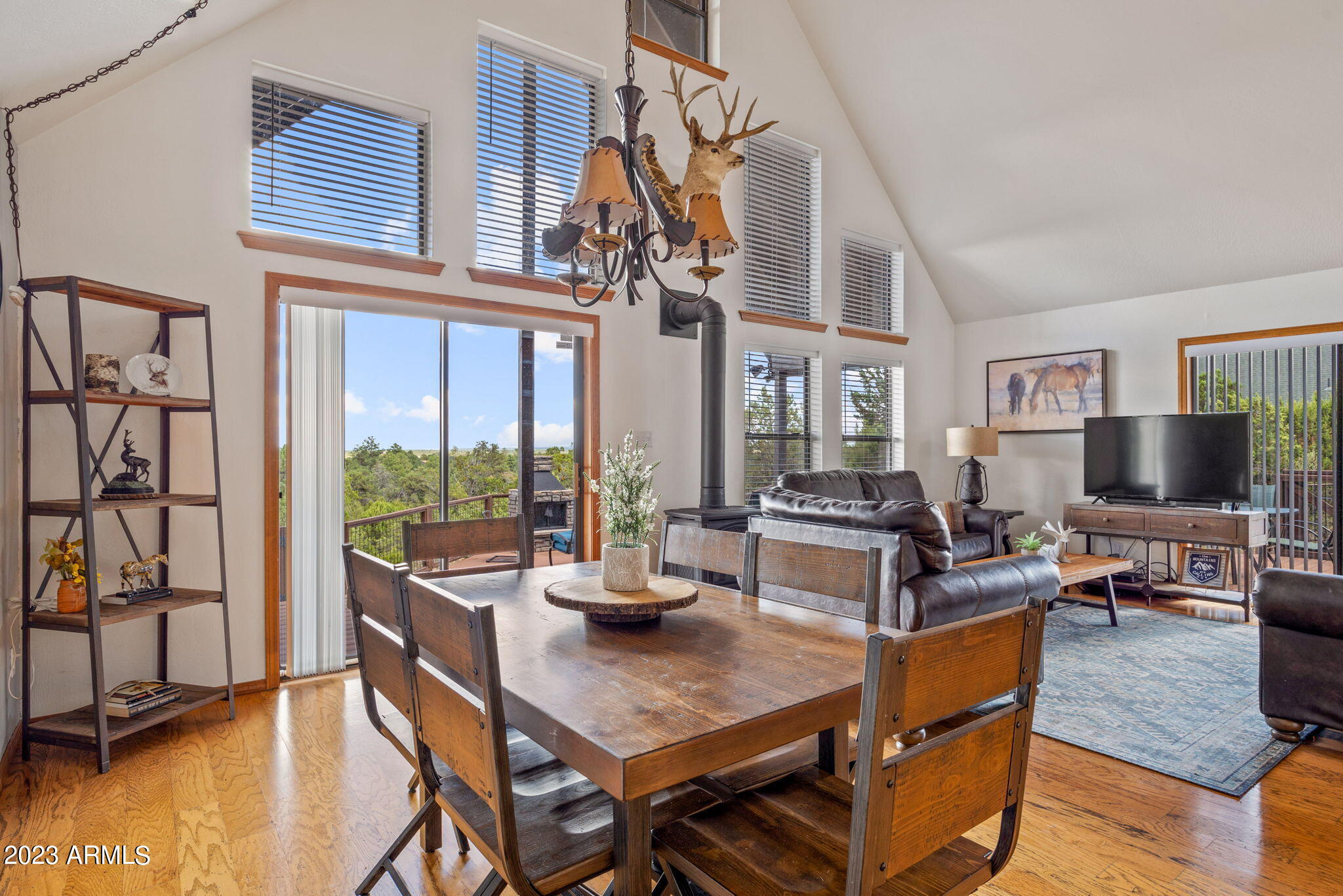 1557 GREEN HAVEN Circle