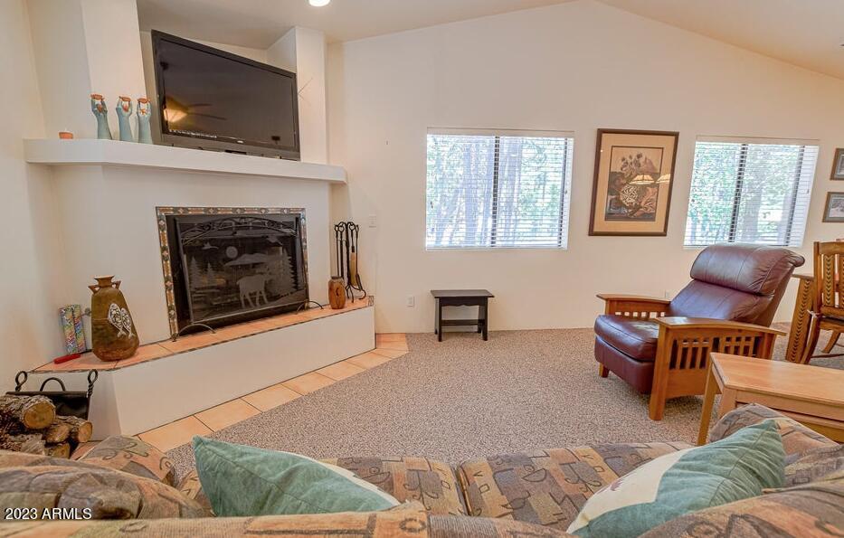 3119 AUTUMN Drive