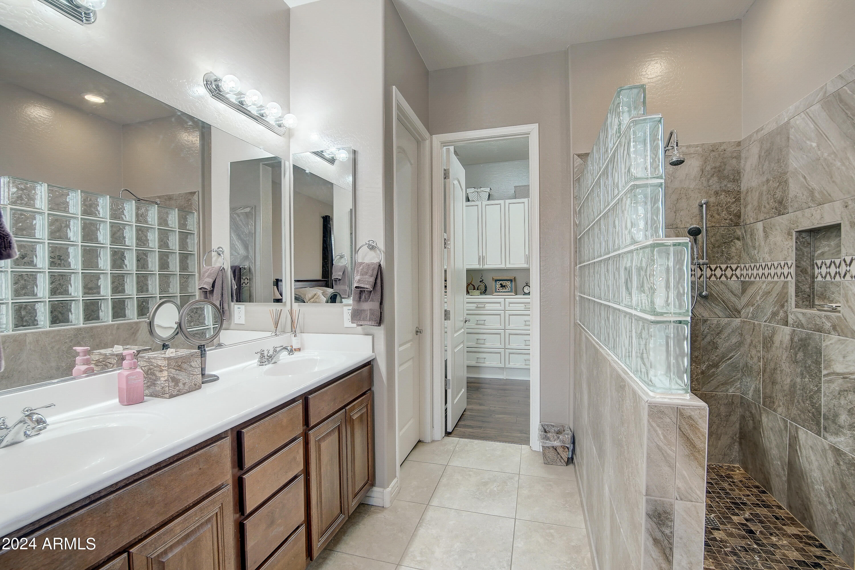 13699 S 177TH Avenue