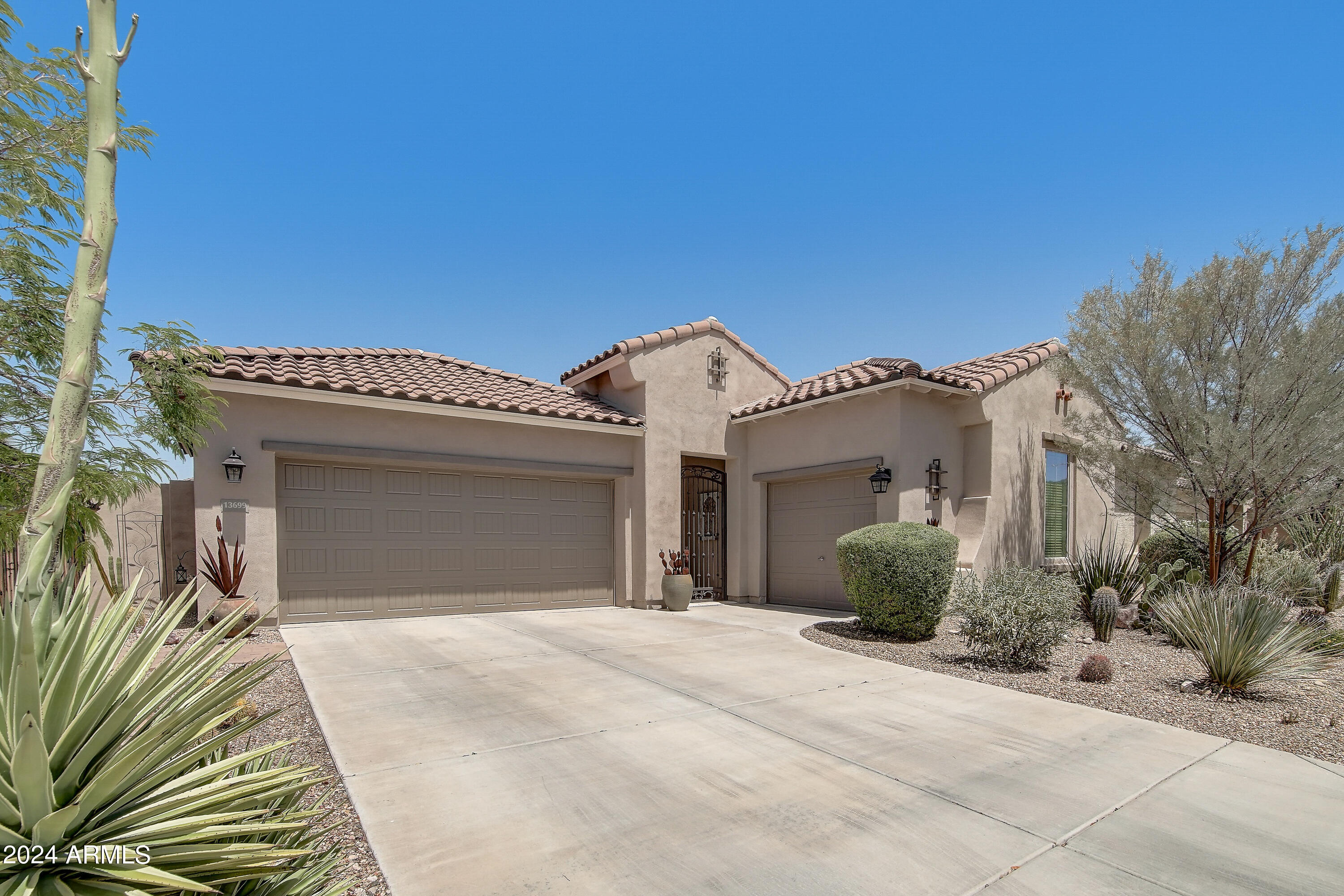 13699 S 177TH Avenue