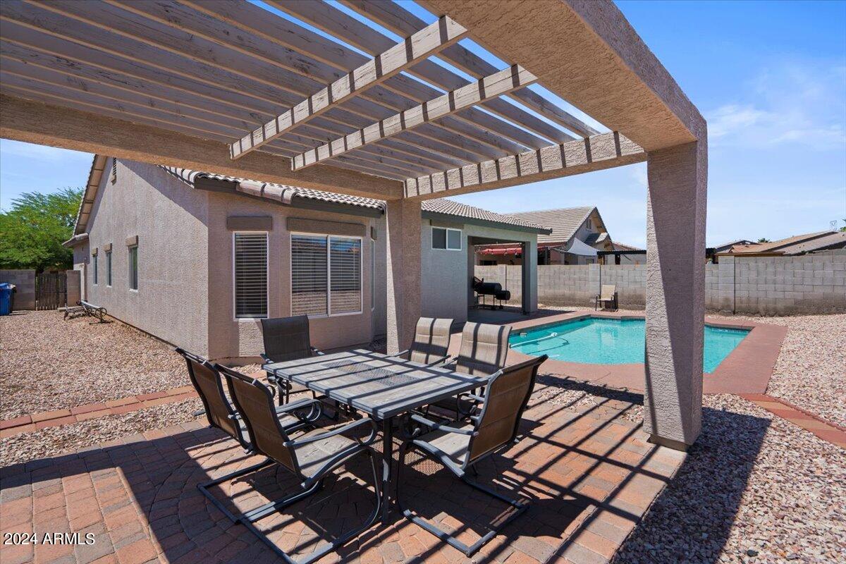 12506 W Jefferson Street