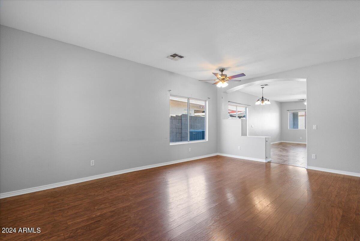 12506 W Jefferson Street