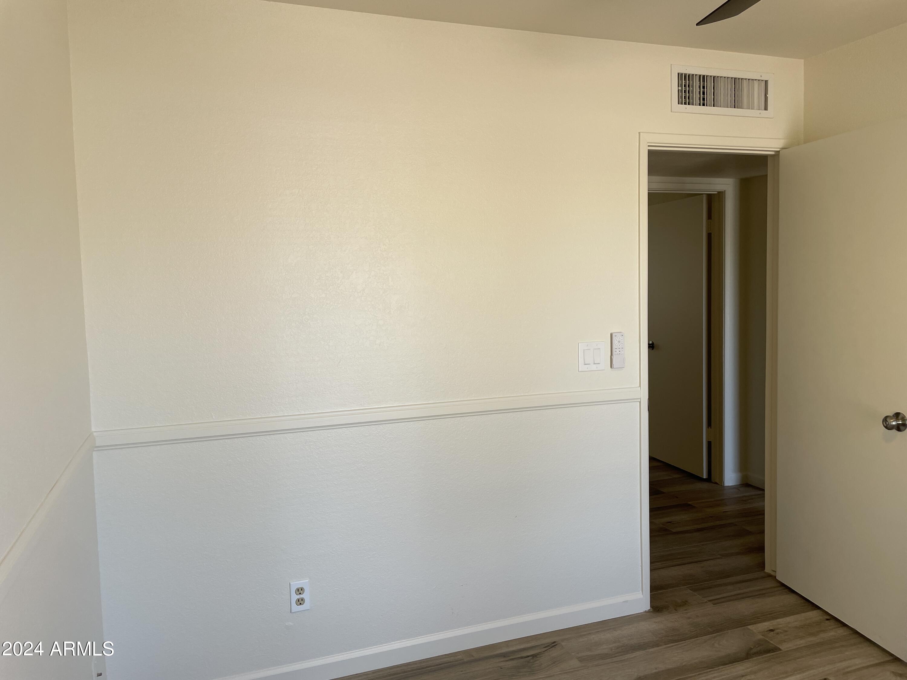 5123 W LARKSPUR Drive