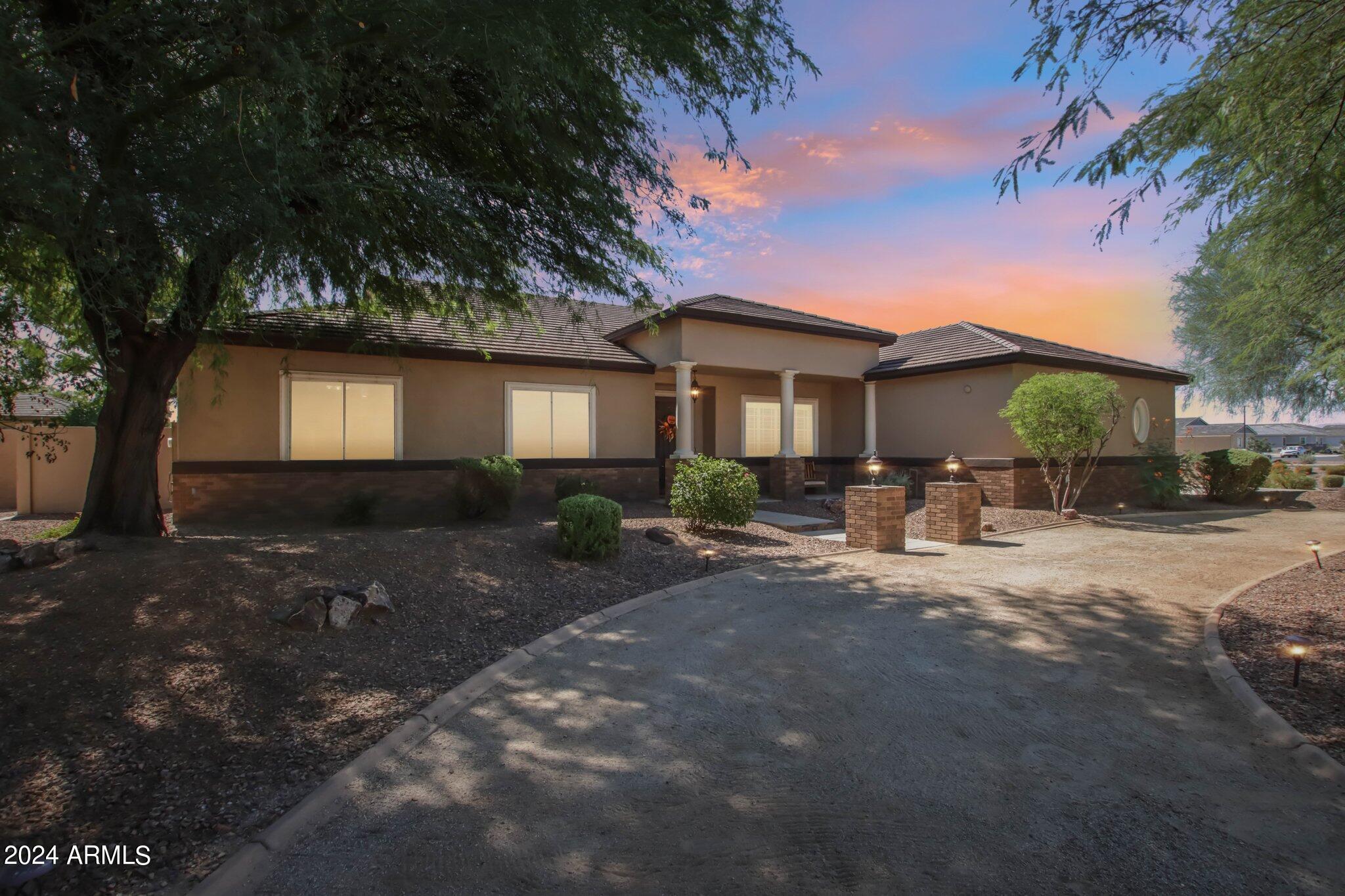 18049 W DENTON Avenue