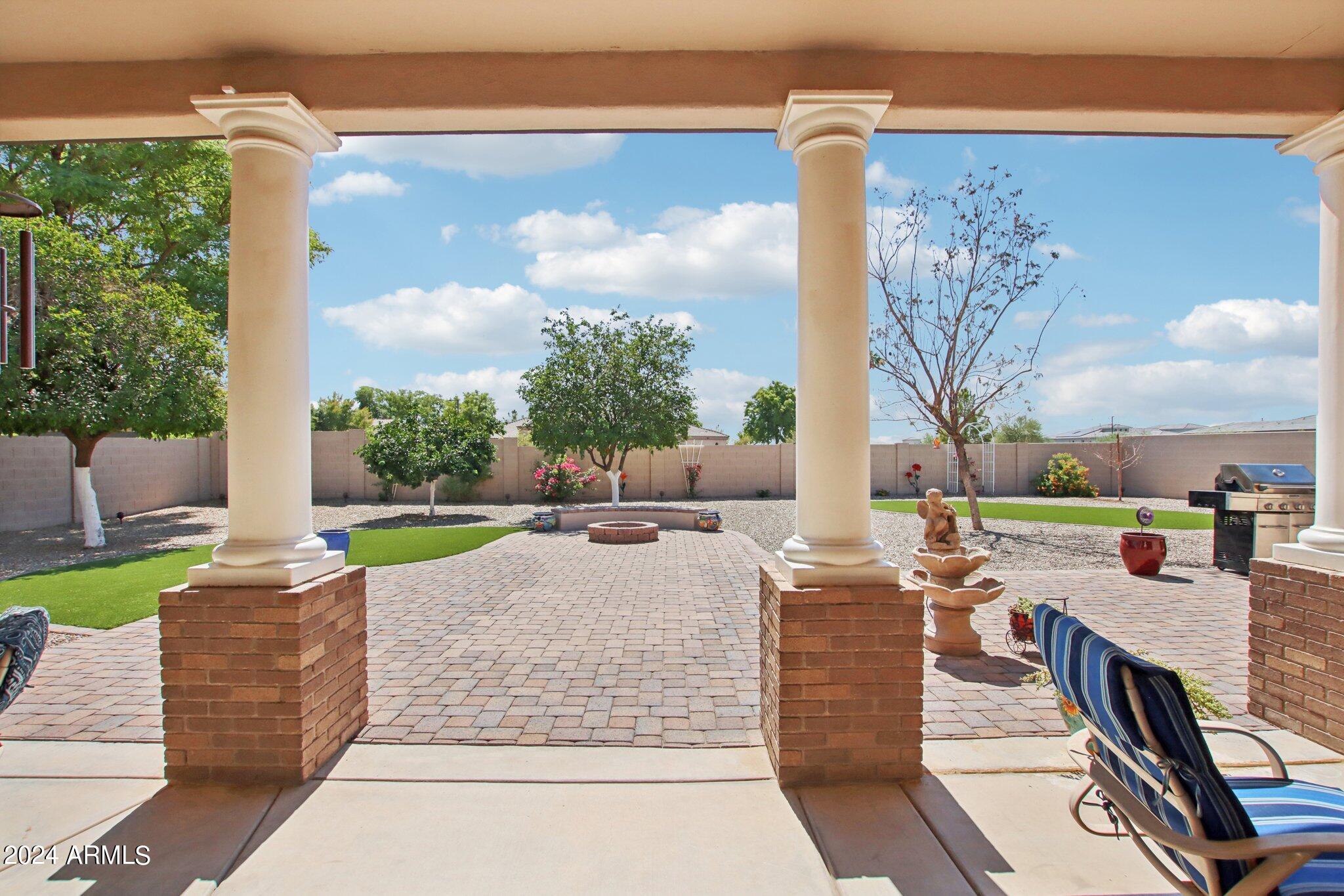 18049 W DENTON Avenue