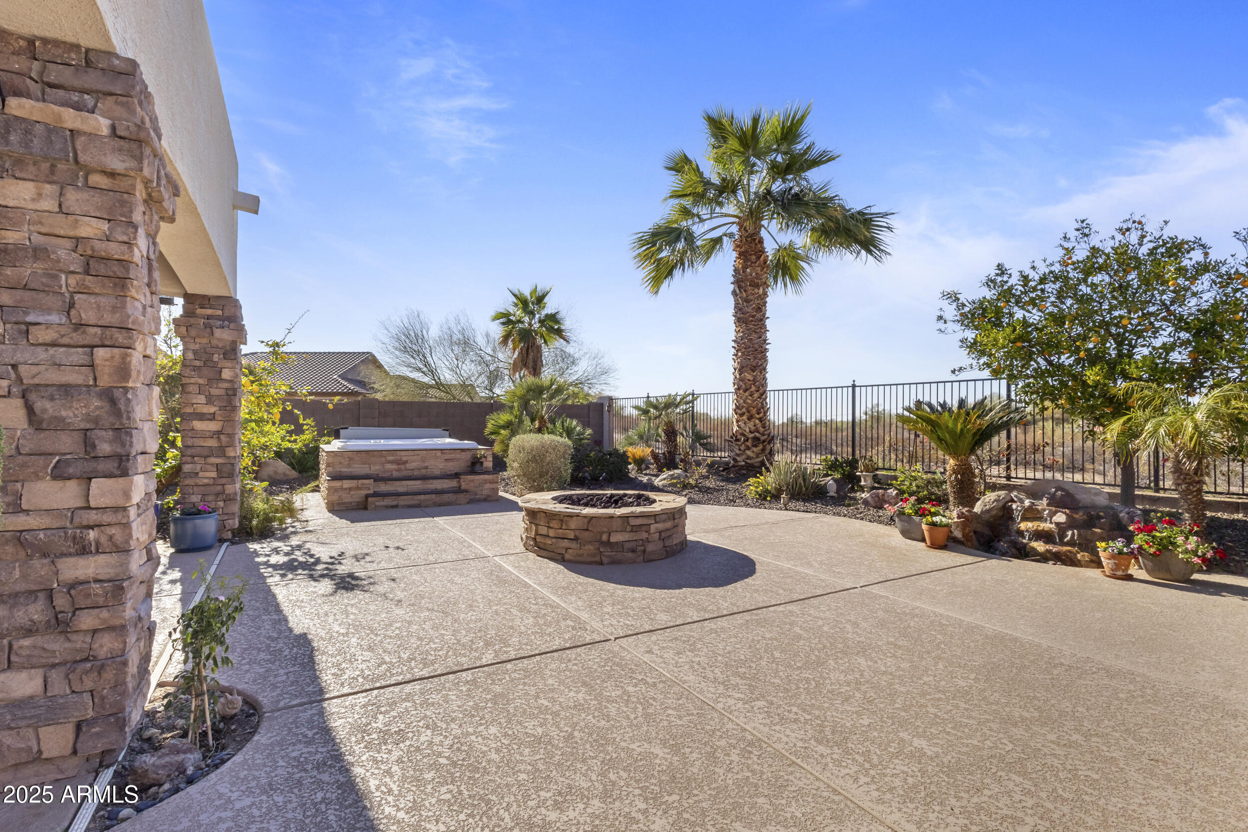 17634 W Verdin Road