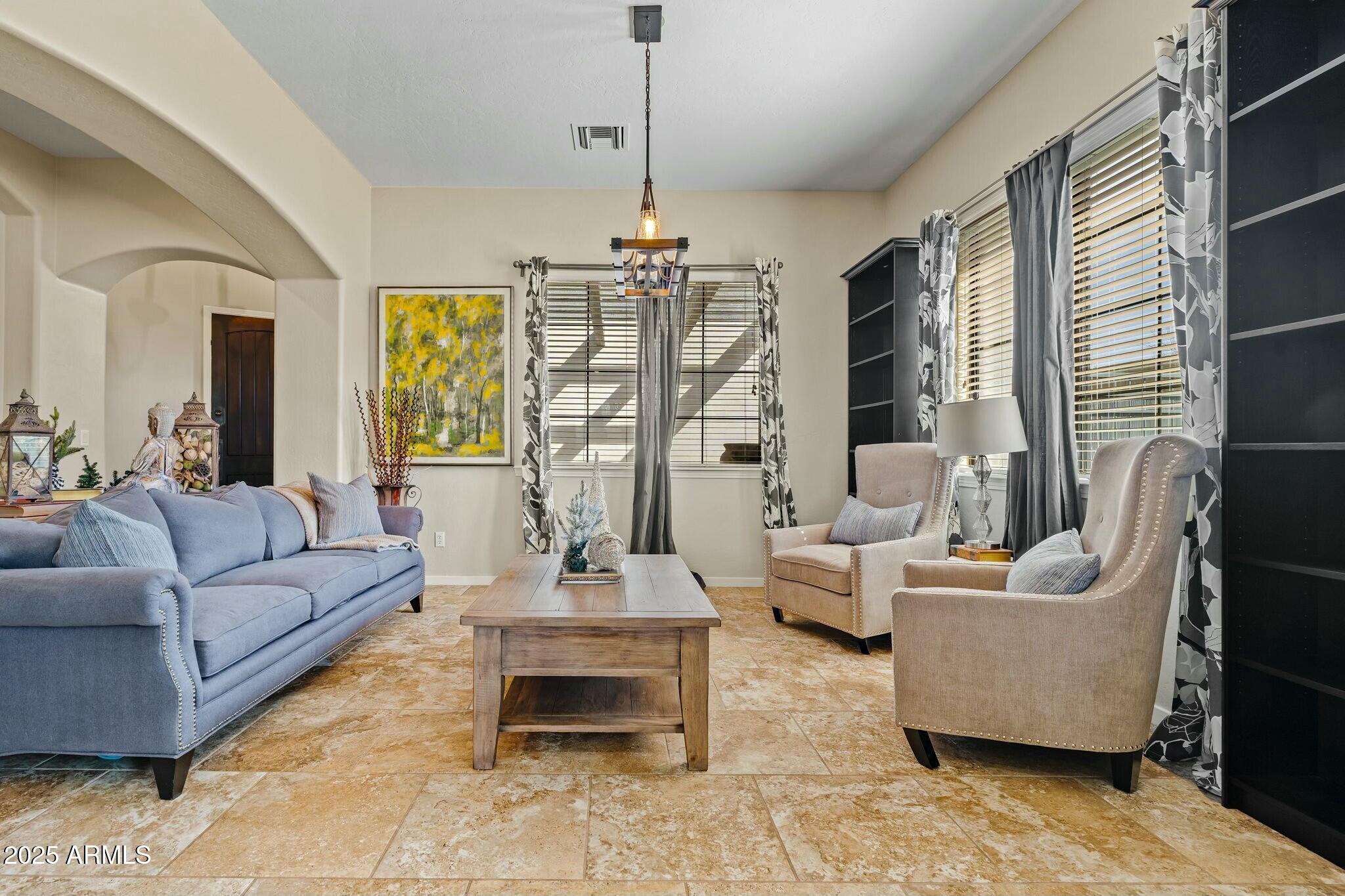 891 W PALO BREA Drive